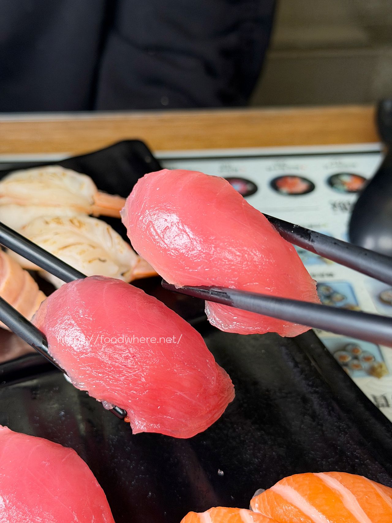 （有菜單）三民區美食推薦《金太郎壽司 》傳承40年的平價日料傳奇 鮭魚親子丼竟然只要250元 @高雄美食底對