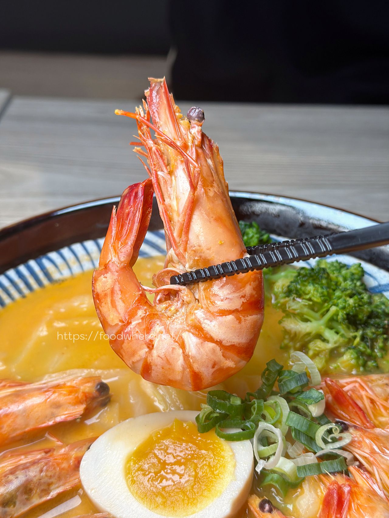 （有菜單）文藻周邊美食推薦《二春外鍋燒專賣店》肉控與海鮮控都能滿足的自由配鍋燒 @高雄美食底對