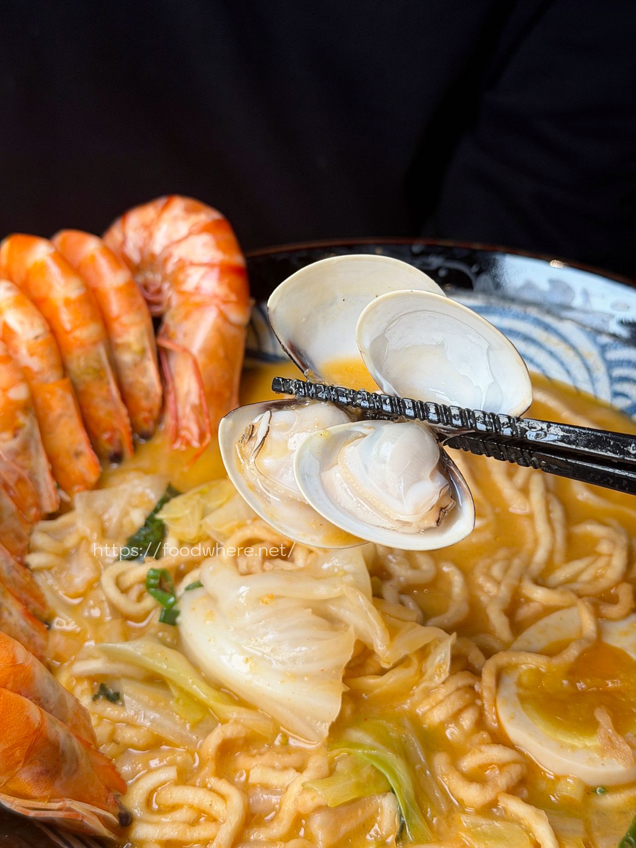 （有菜單）文藻周邊美食推薦《二春外鍋燒專賣店》肉控與海鮮控都能滿足的自由配鍋燒 @高雄美食底對