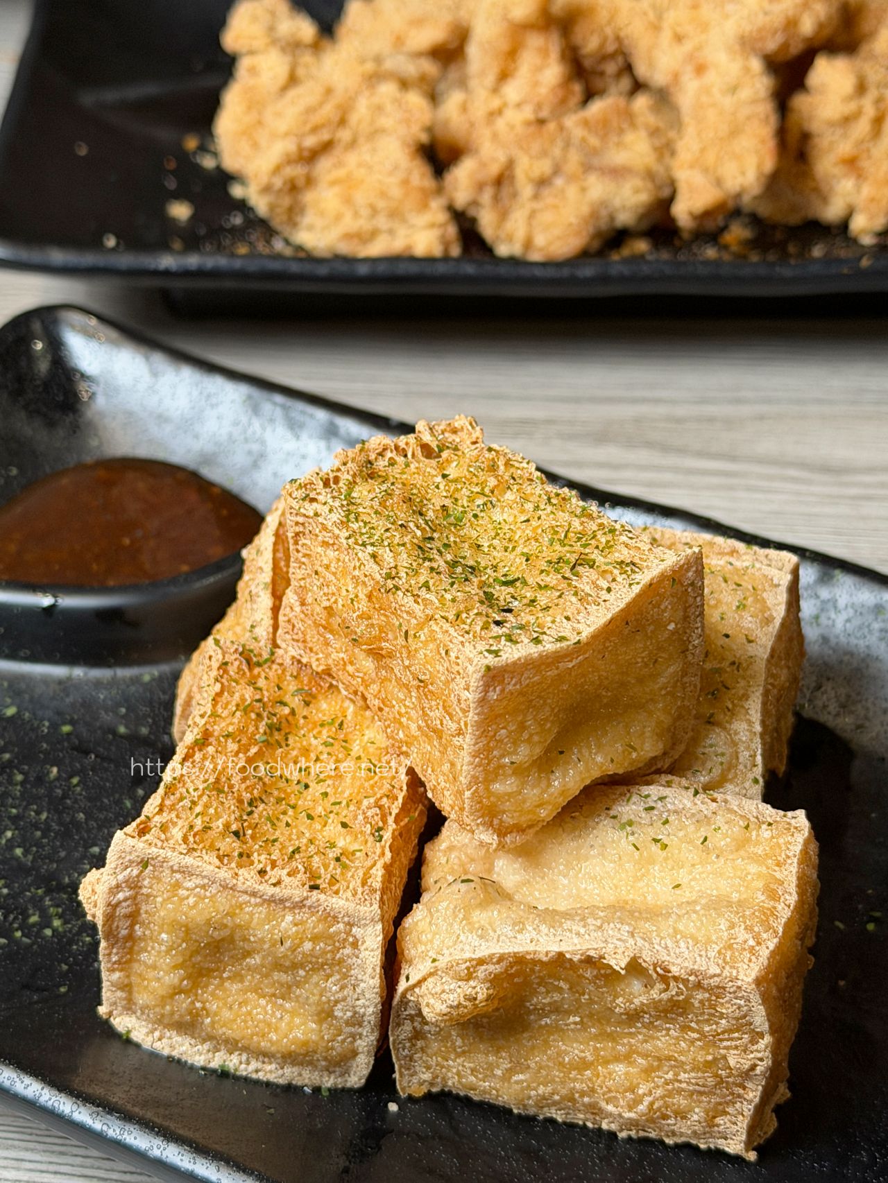 （有菜單）文藻周邊美食推薦《二春外鍋燒專賣店》肉控與海鮮控都能滿足的自由配鍋燒 @高雄美食底對