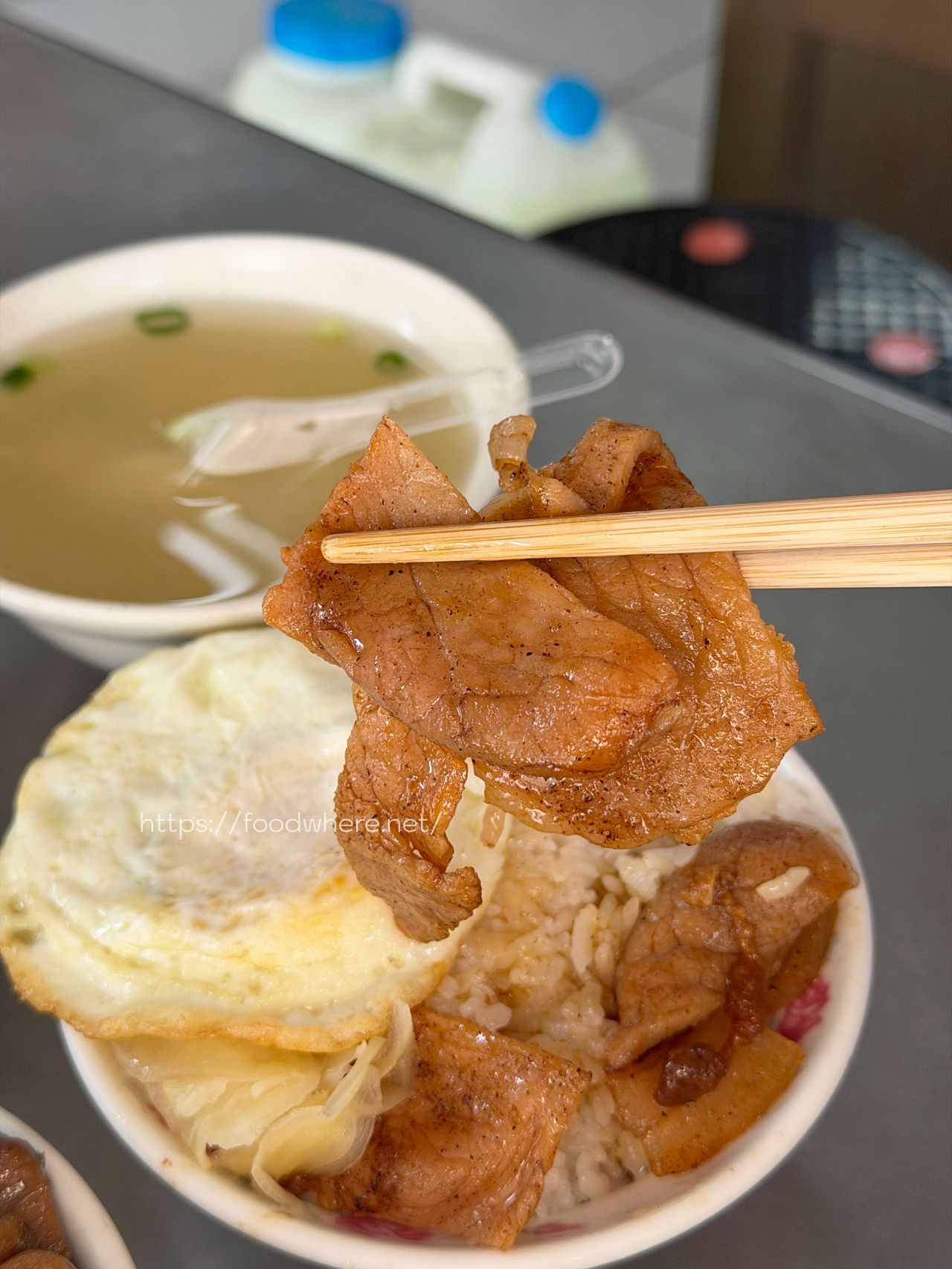 高雄三民《陳燒肉飯》低調燒雞飯才是王道！ @高雄美食底對