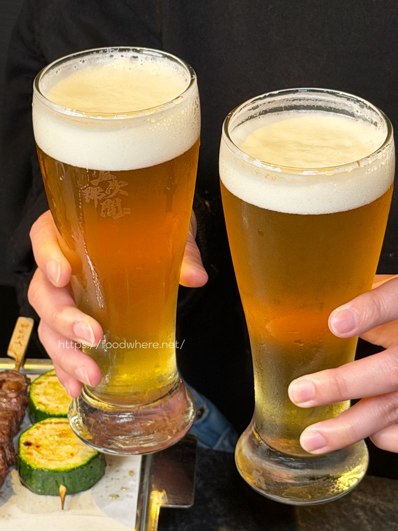 高雄左營串燒居酒屋《上次那間 》藏身河堤社區的居酒屋 每一串都能熱騰騰入口 @高雄美食底對