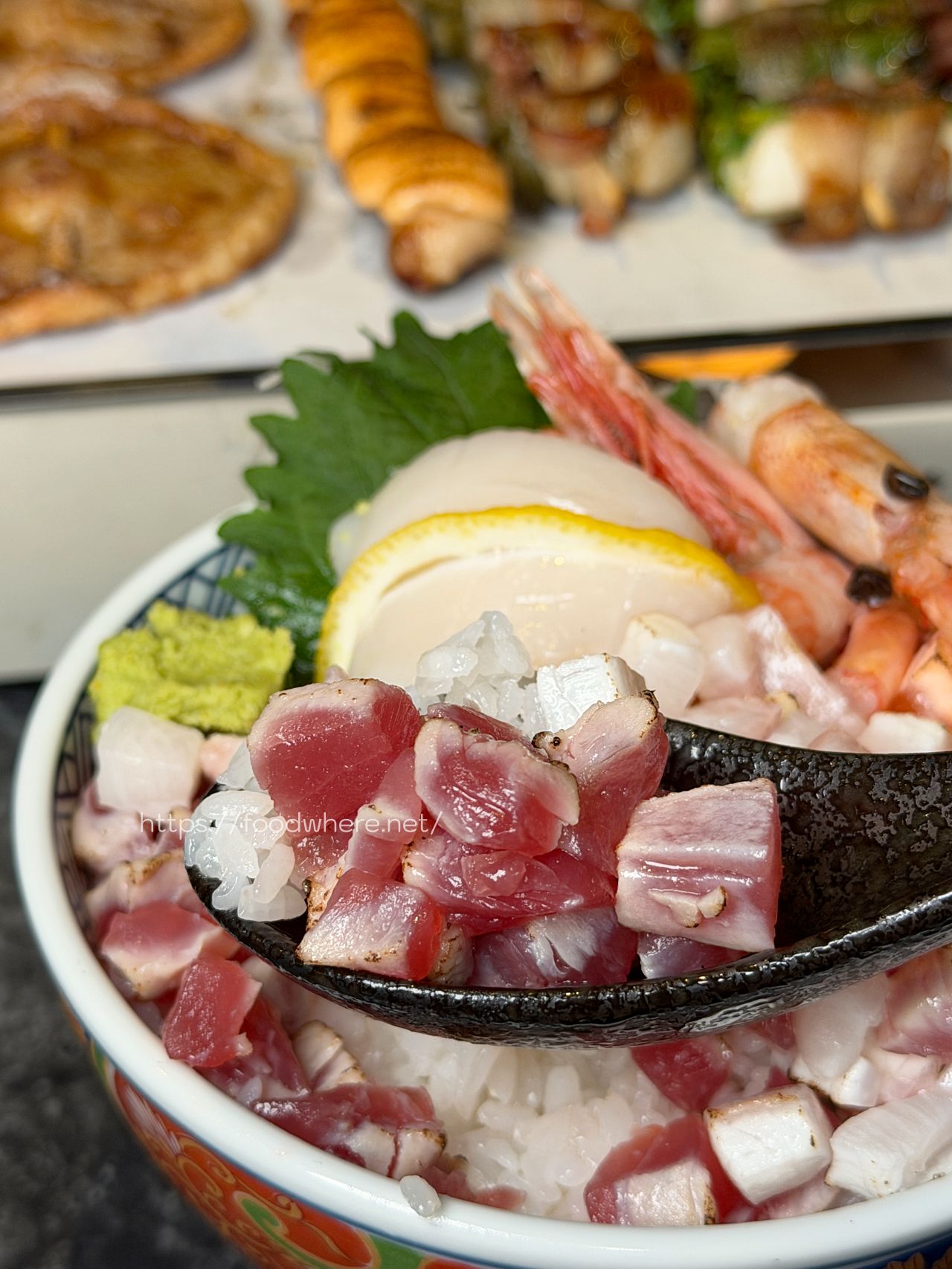 高雄左營串燒居酒屋《上次那間 》藏身河堤社區的居酒屋 每一串都能熱騰騰入口 @高雄美食底對