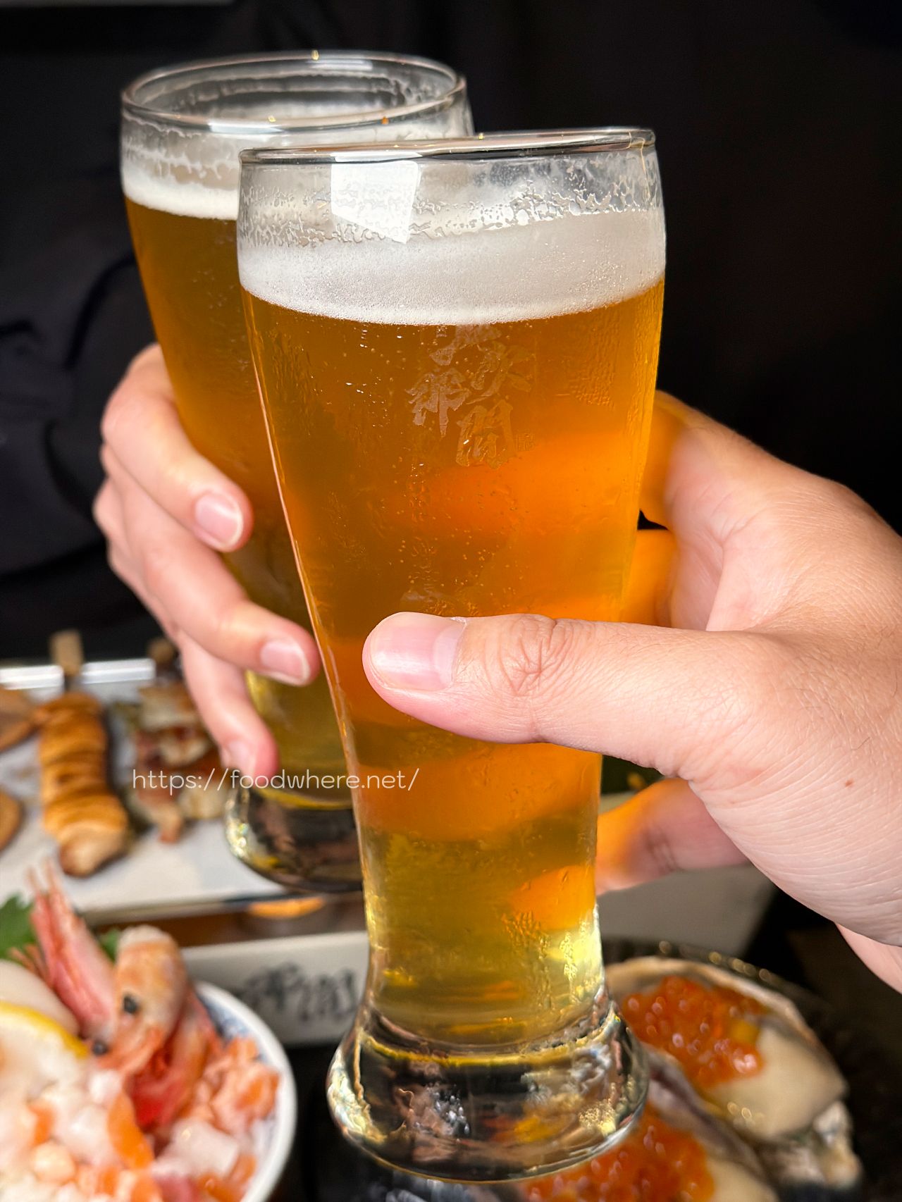 高雄左營串燒居酒屋《上次那間 》藏身河堤社區的居酒屋 每一串都能熱騰騰入口 @高雄美食底對