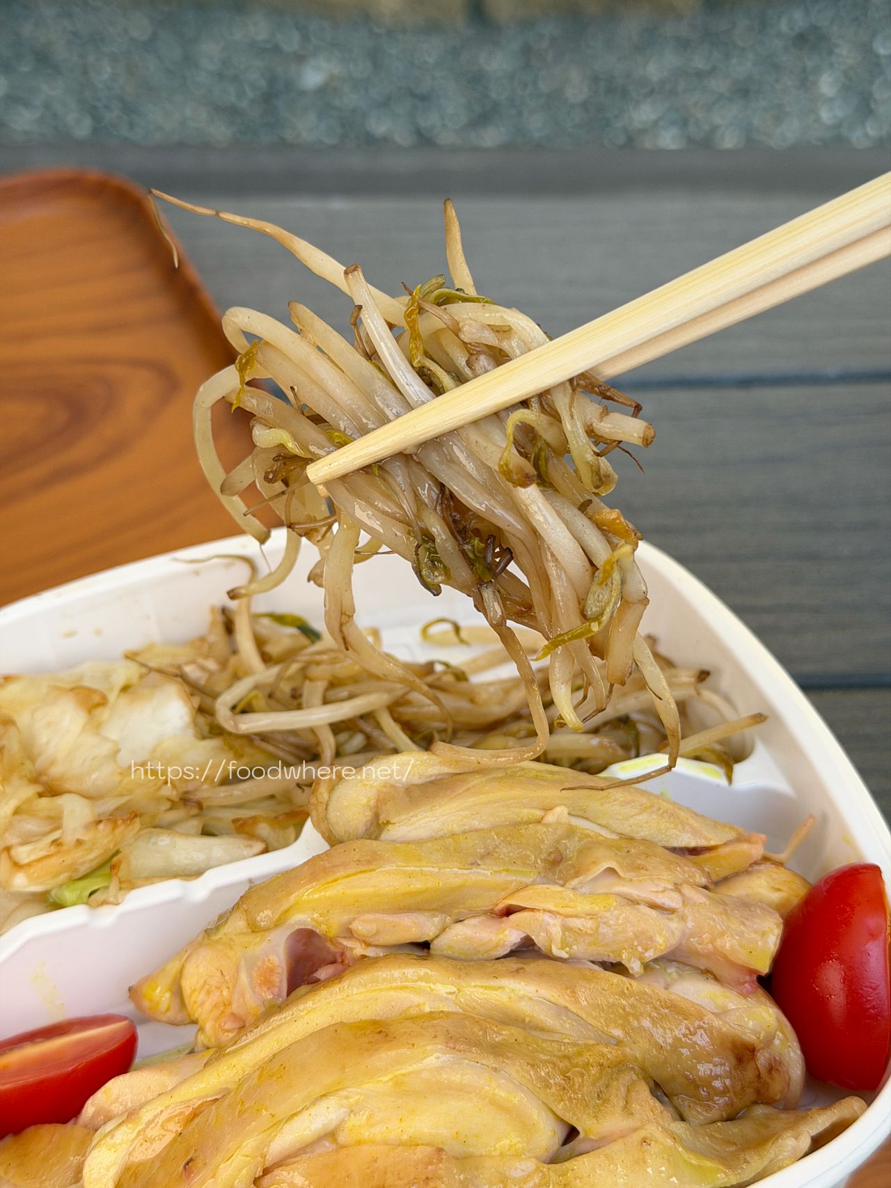 高雄鹽埕美食《雞飯子 海南雞專賣店 》嫩口海南雞配珍珠奶茶 @高雄美食底對