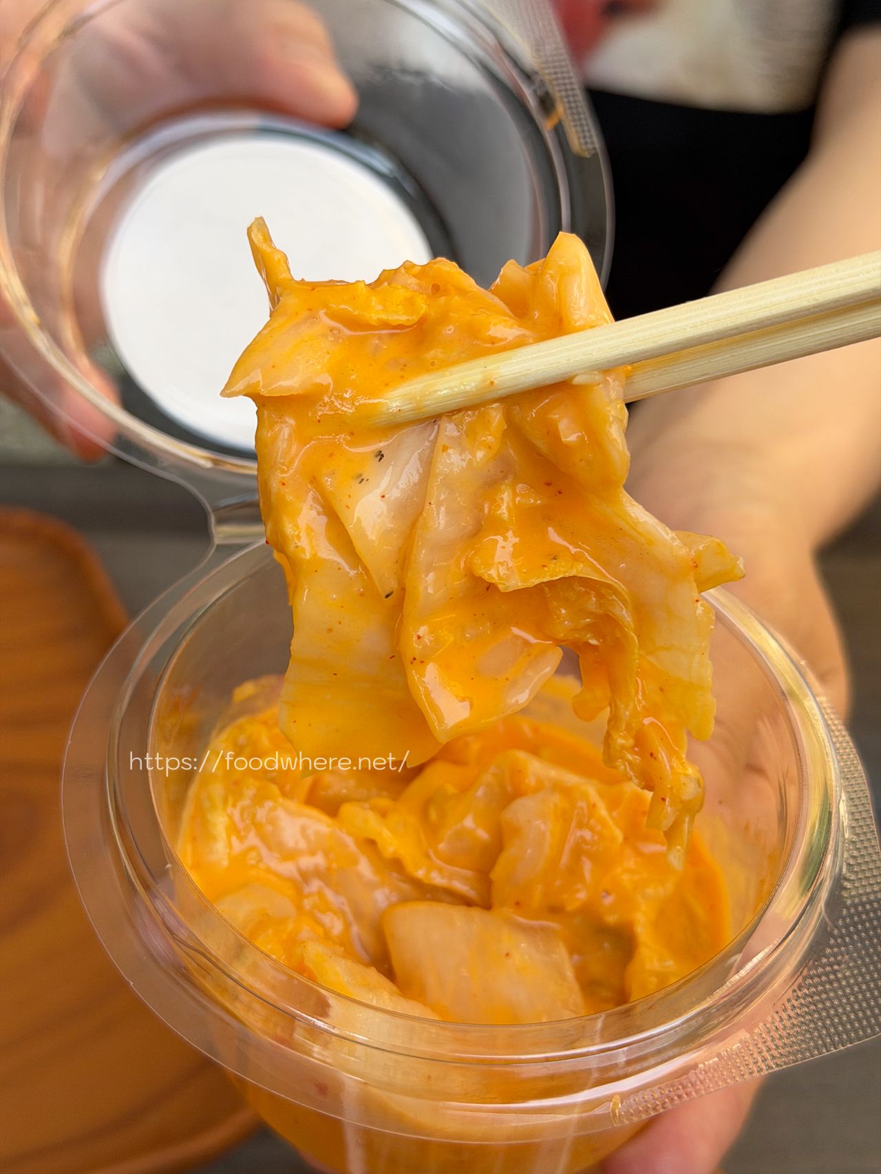 高雄鹽埕美食《雞飯子 海南雞專賣店 》嫩口海南雞配珍珠奶茶 @高雄美食底對