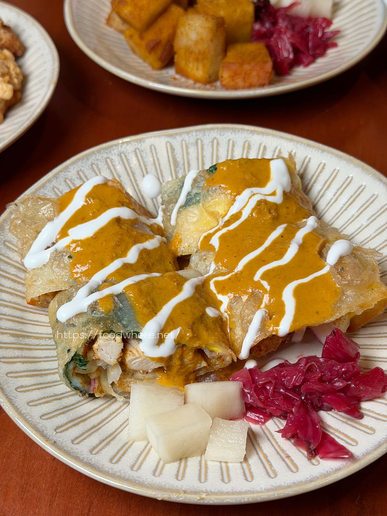 （有菜單）北高雄巨蛋美食《桂桃嬤販麵洋行-孟子店》環境超美！孟子路的創意南洋靈魂料理 @高雄美食底對