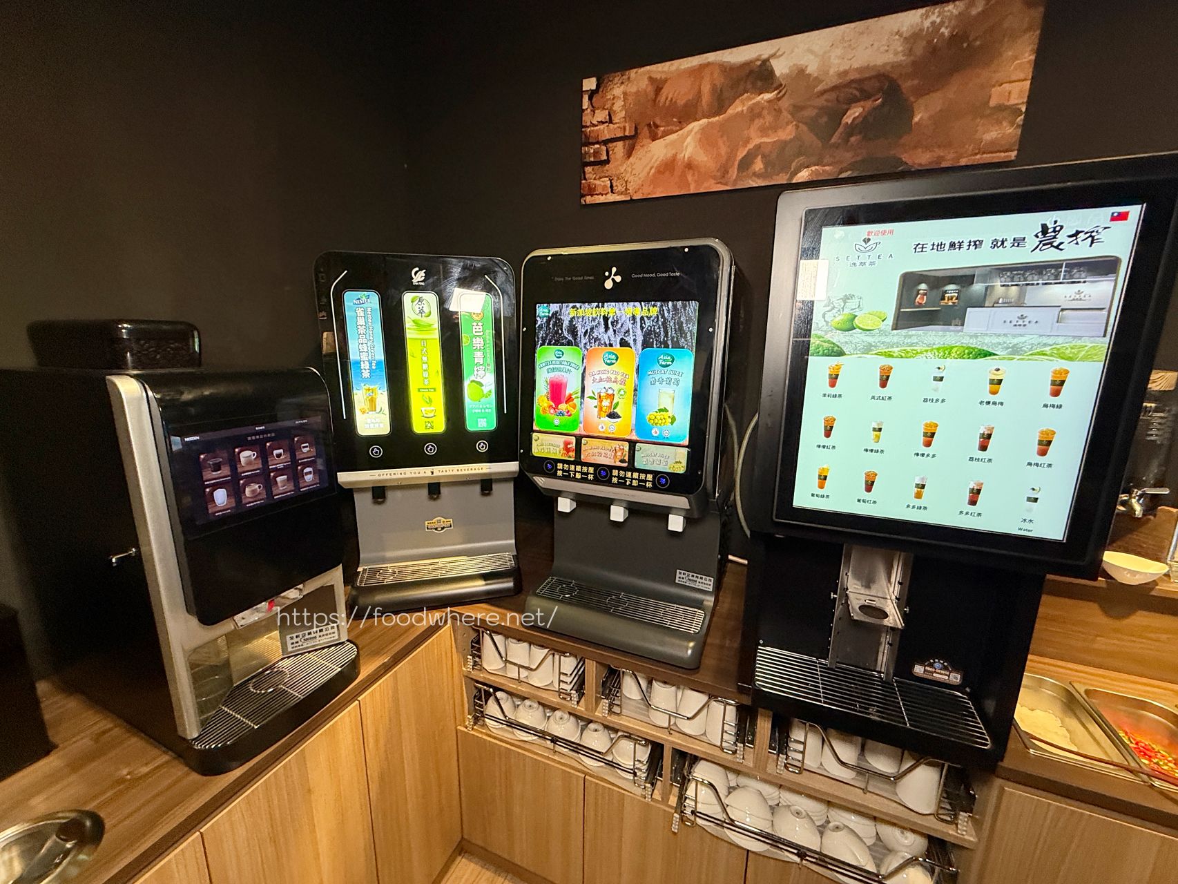 高雄火鍋推薦《舞古賀鍋物專門店》活跳跳新鮮爆蛋紅蟳單隻 99 元，36oz 大份量肉盤雙人餐 @高雄美食底對