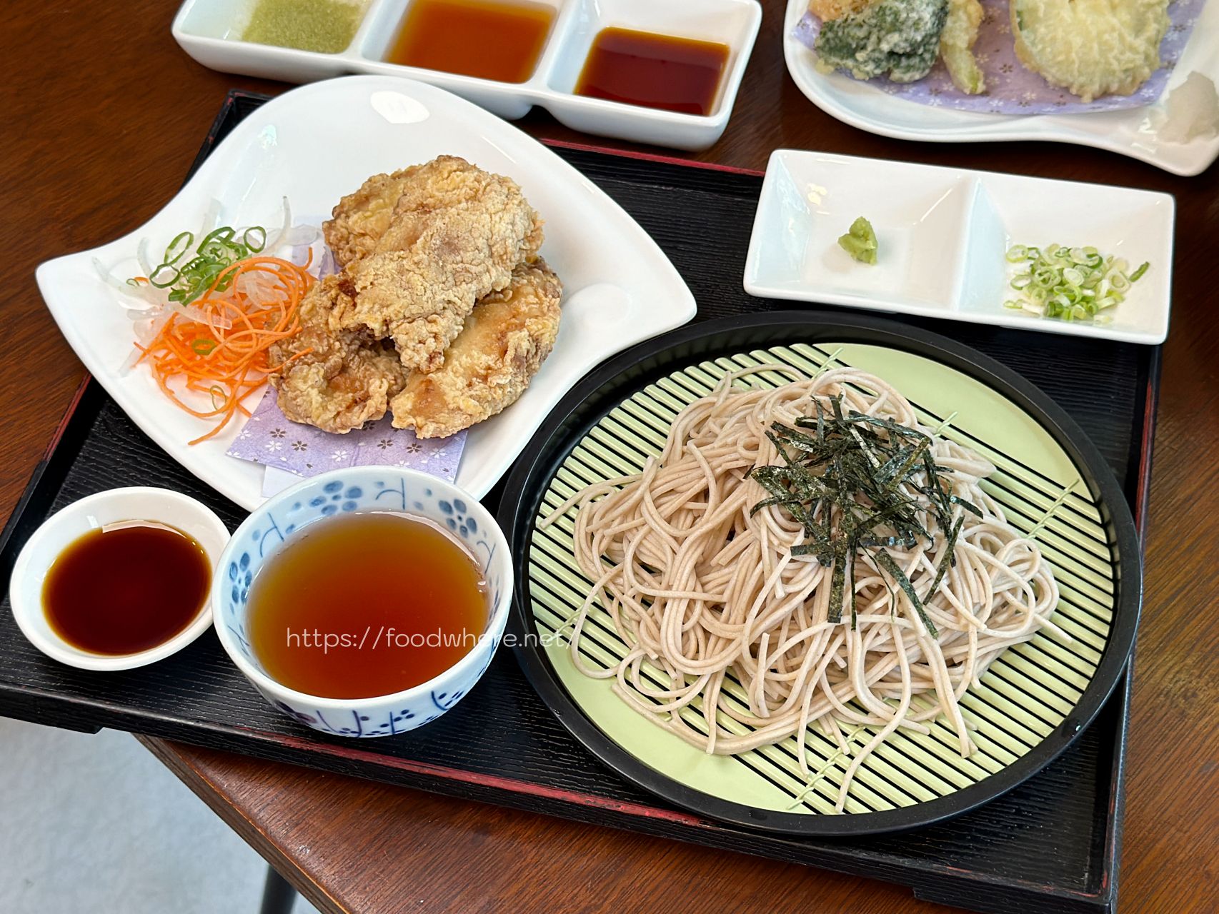 高雄苓雅美食《旭日料理》日本老闆經營的道地定食，鰻魚三吃與職人天婦羅 @高雄美食底對