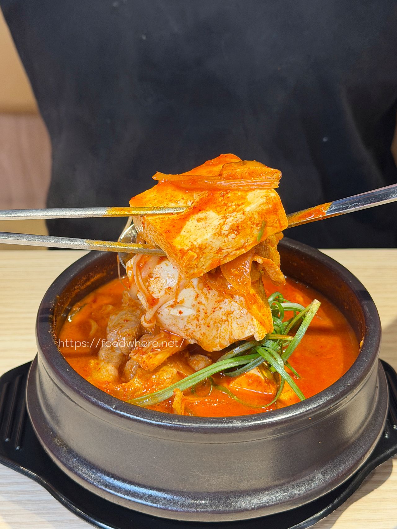 （有菜單）高雄前金美食《Bonchon本村韓食炸雞》插旗大立百貨！被 CNN 譽為「炸雞黃金標準」的美味到底多厲害？ @高雄美食底對