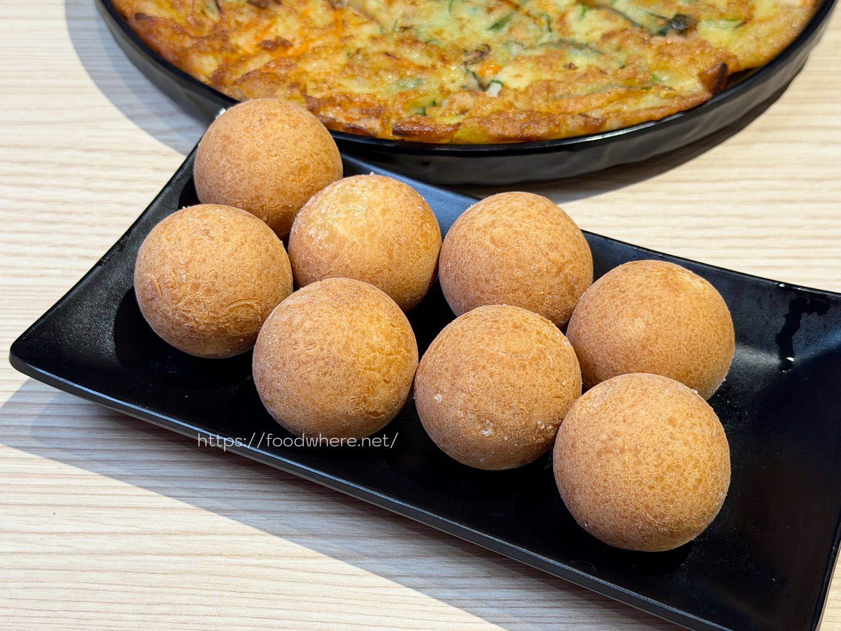 （有菜單）高雄前金美食《Bonchon本村韓食炸雞》插旗大立百貨！被 CNN 譽為「炸雞黃金標準」的美味到底多厲害？ @高雄美食底對