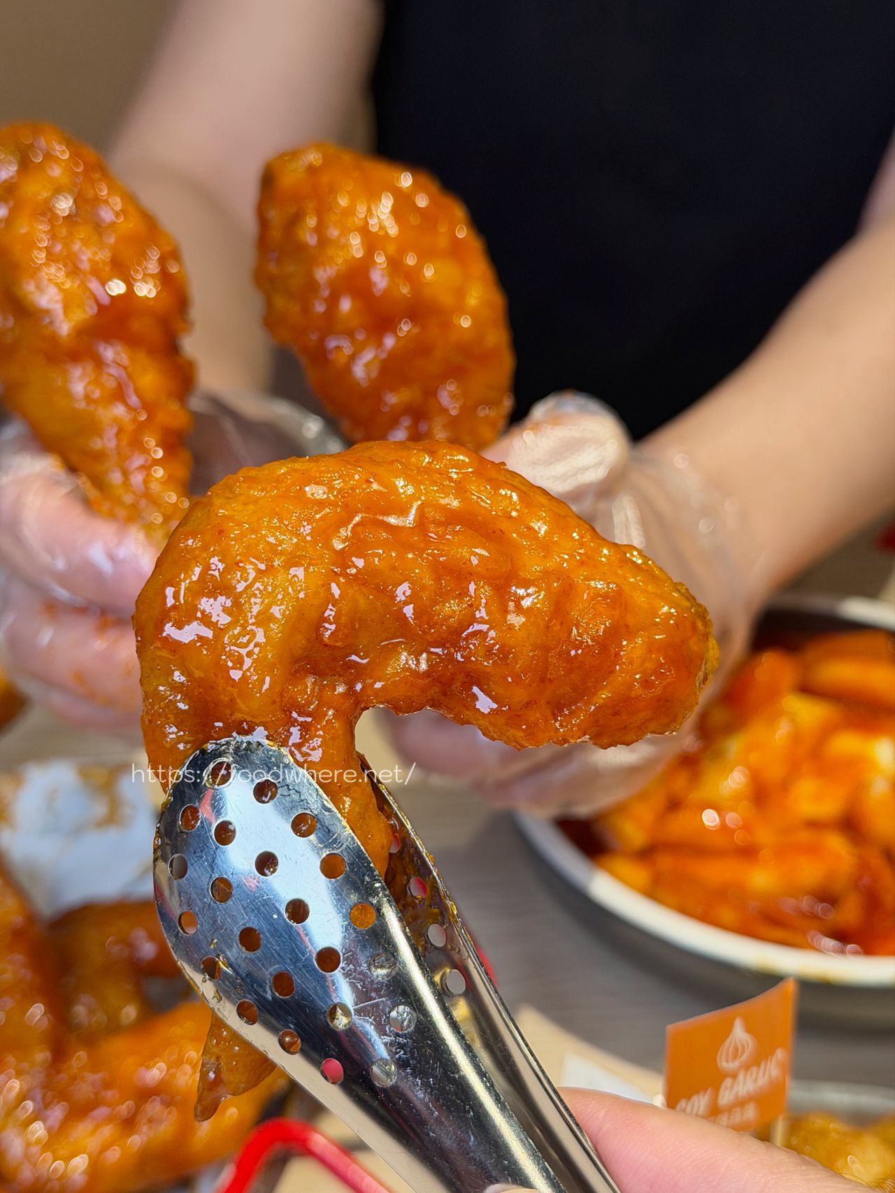 （有菜單）高雄前金美食《Bonchon本村韓食炸雞》插旗大立百貨！被 CNN 譽為「炸雞黃金標準」的美味到底多厲害？ @高雄美食底對