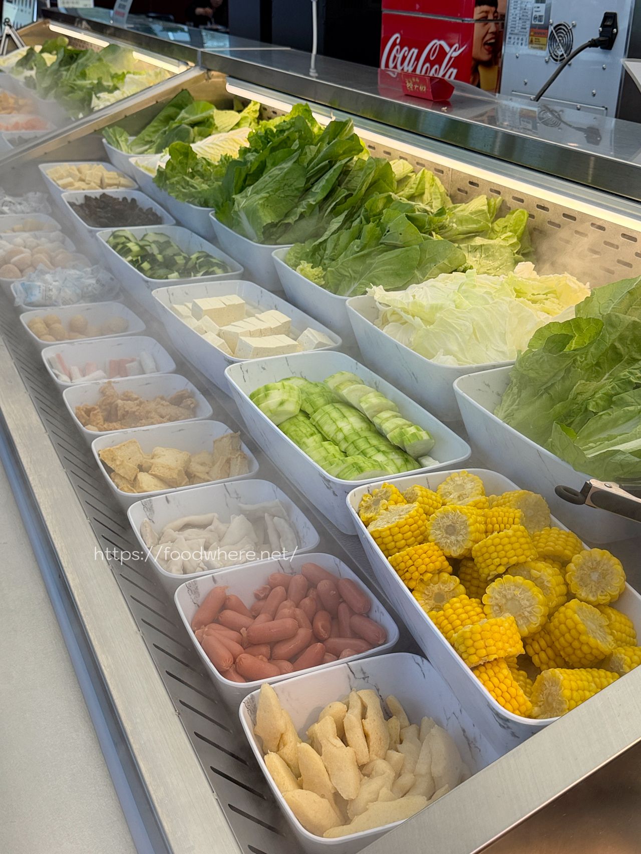 （有菜單）2026 高雄火鍋推薦《二旭鍋高流店》369元起自助吧吃到飽！必吃炸雞翅、牛大骨鍋 @高雄美食底對