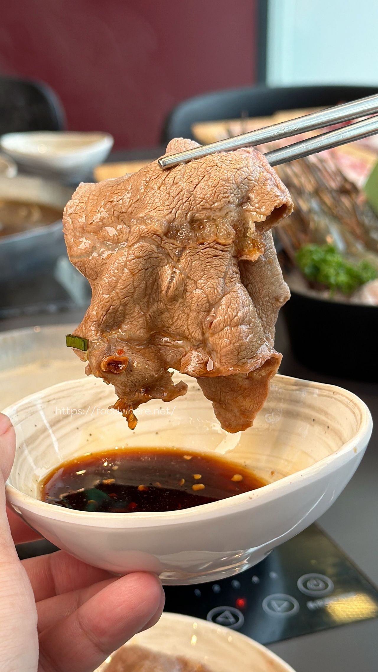 （有菜單）2026 高雄火鍋推薦《二旭鍋高流店》369元起自助吧吃到飽！必吃炸雞翅、牛大骨鍋 @高雄美食底對