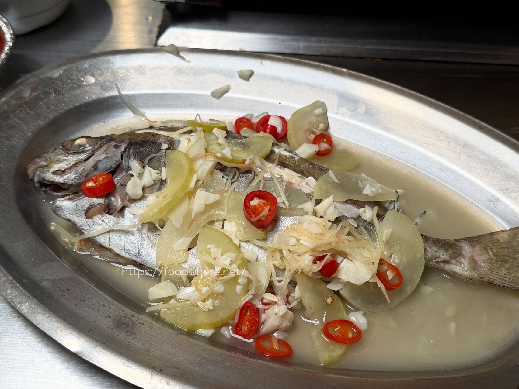 高雄楠梓美食『烤骨學院 』$699 現流魚獲、火烤吃到飽！教你如何把大烤爐用到最極致 @高雄美食底對