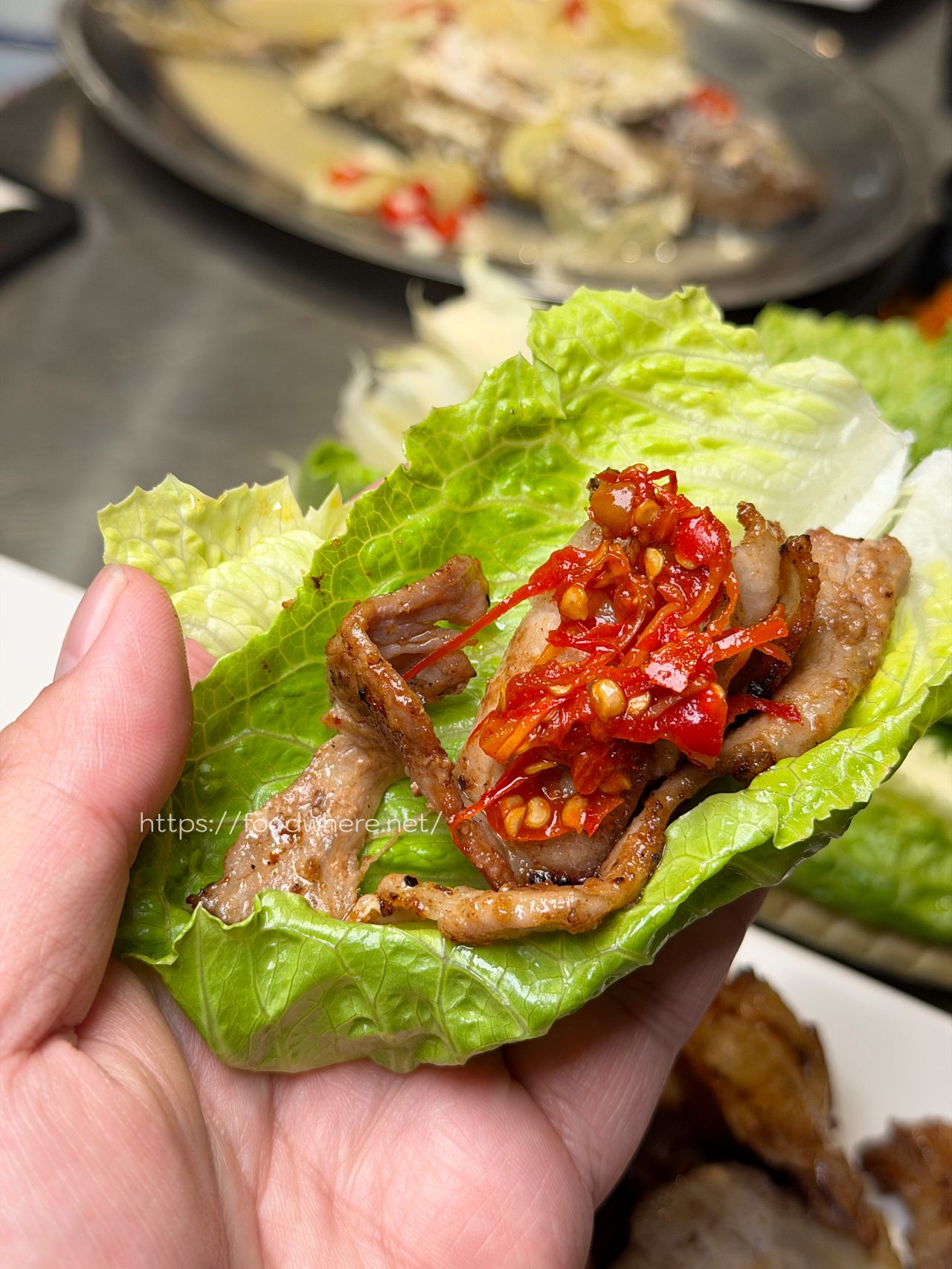 高雄楠梓美食『烤骨學院 』$699 現流魚獲、火烤吃到飽！教你如何把大烤爐用到最極致 @高雄美食底對