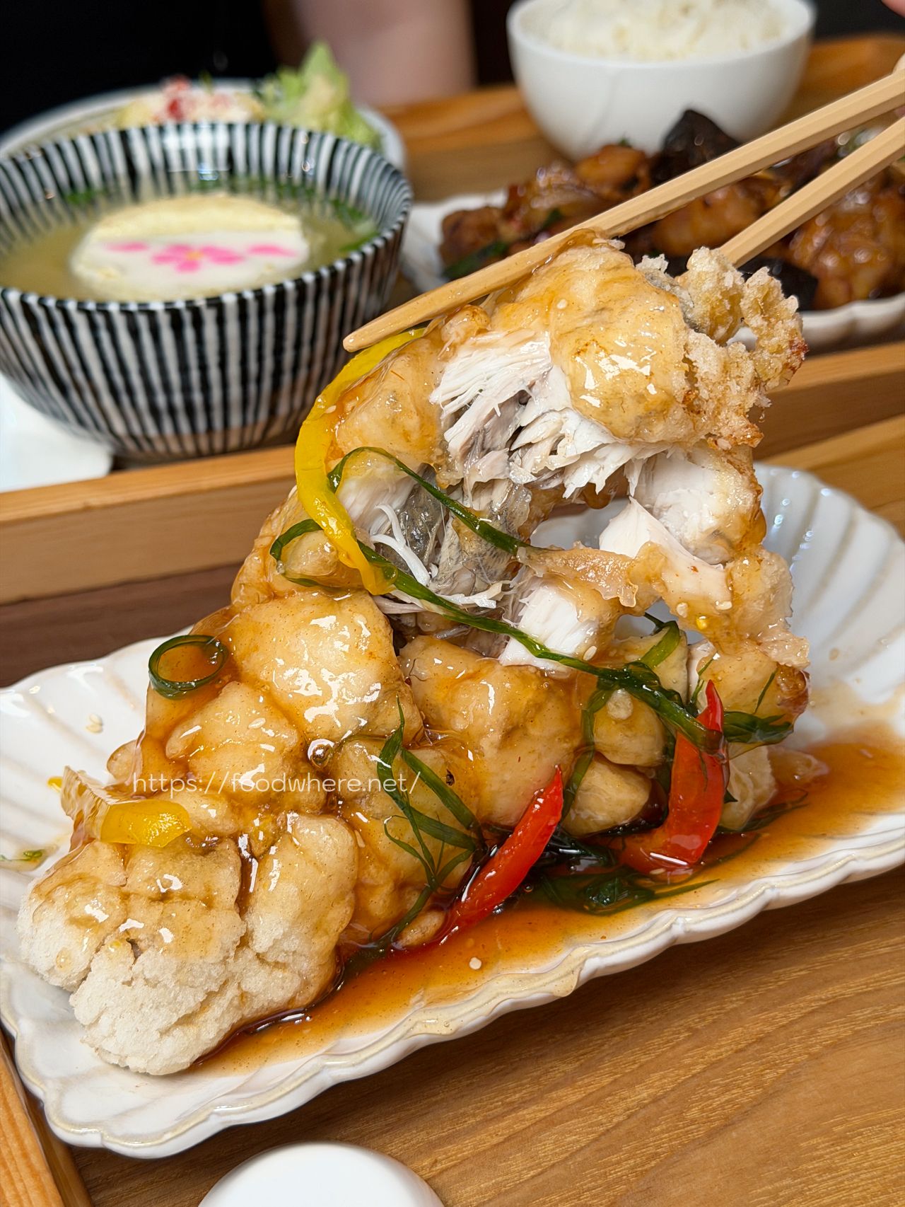 （2026最新菜單）高雄河堤社區美食《金貴 中式料理》中式個人套餐，為了這份「三杯荷包蛋」，我願意無限回訪！ @高雄美食底對