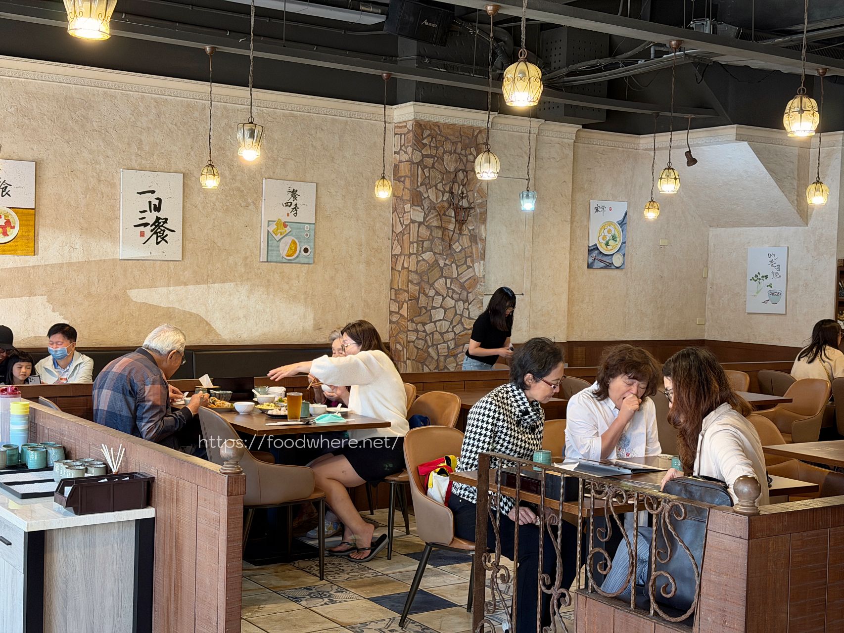 （2026最新菜單）高雄河堤社區美食《金貴 中式料理》中式個人套餐，為了這份「三杯荷包蛋」，我願意無限回訪！ @高雄美食底對