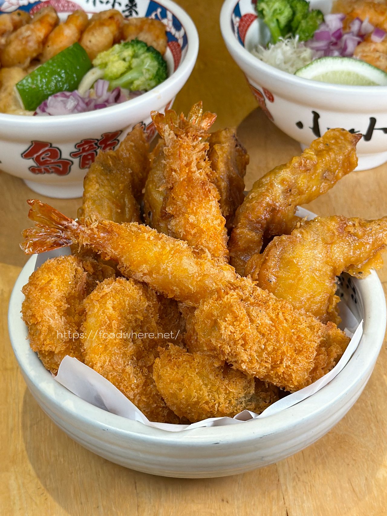 高雄苓雅美食《小小麥》高雄烏龍麵專賣！這碗「蒜奶蝦蝦」真的會讓人一吃上癮 @高雄美食底對