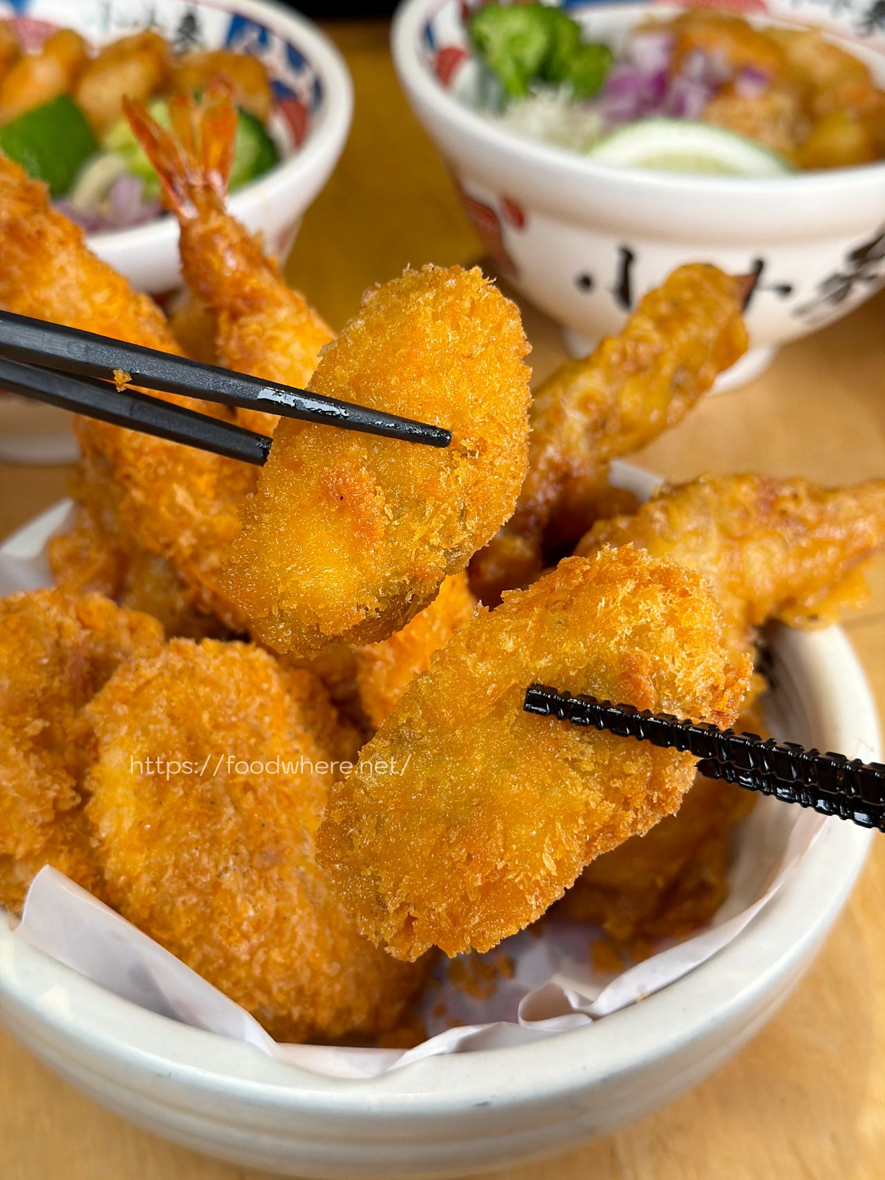 高雄苓雅美食《小小麥》高雄烏龍麵專賣！這碗「蒜奶蝦蝦」真的會讓人一吃上癮 @高雄美食底對