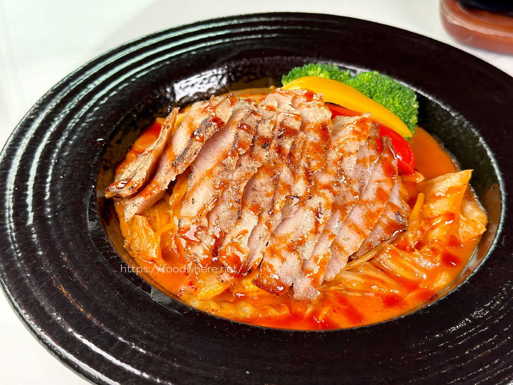 (2026最新菜單)高雄鼓山美食『Green餐廳』隱身農十六的超高 CP 值私藏餐廳！全高雄最便宜的威靈頓牛排就在這 @高雄美食底對