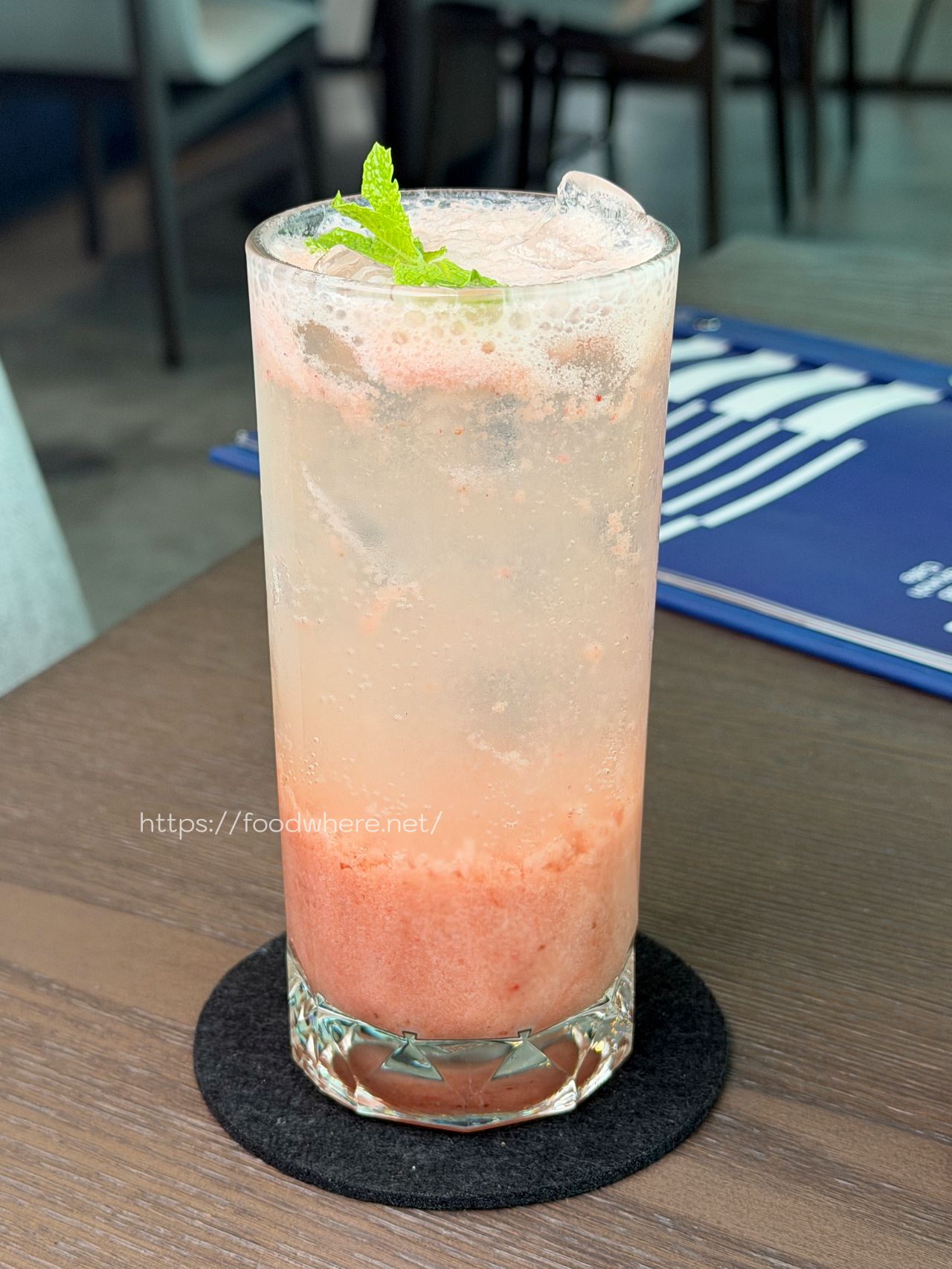 高雄苓雅美食《LAB FE21 遠百店》隱身 17 樓的高空早午餐！霸氣龍蝦石斑粥與精緻母親節套餐 @高雄美食底對