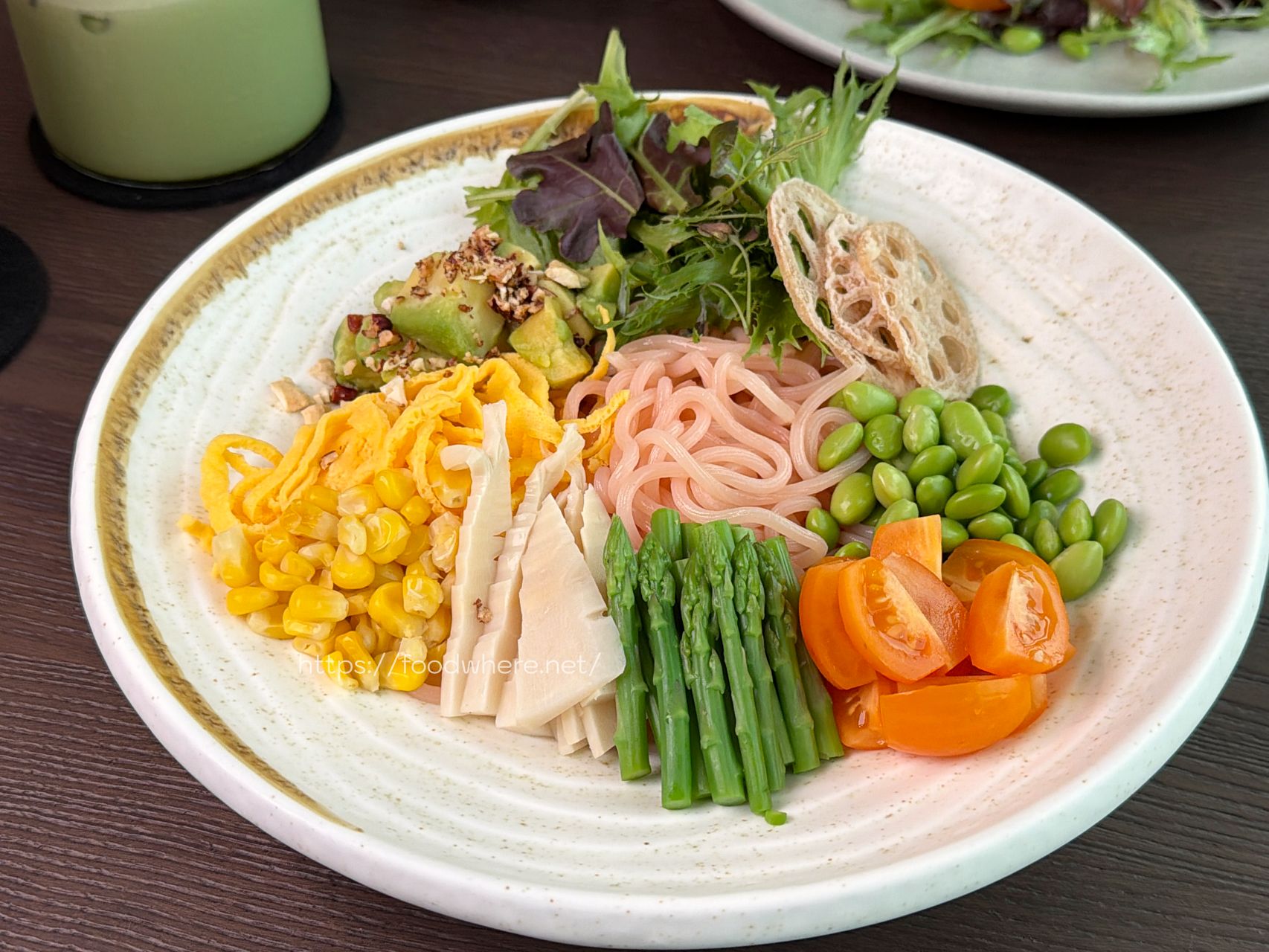 高雄苓雅美食《LAB FE21 遠百店》隱身 17 樓的高空早午餐！霸氣龍蝦石斑粥與精緻母親節套餐 @高雄美食底對