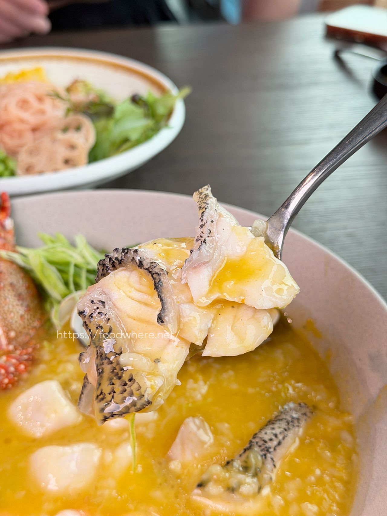 高雄苓雅美食《LAB FE21 遠百店》隱身 17 樓的高空早午餐！霸氣龍蝦石斑粥與精緻母親節套餐 @高雄美食底對