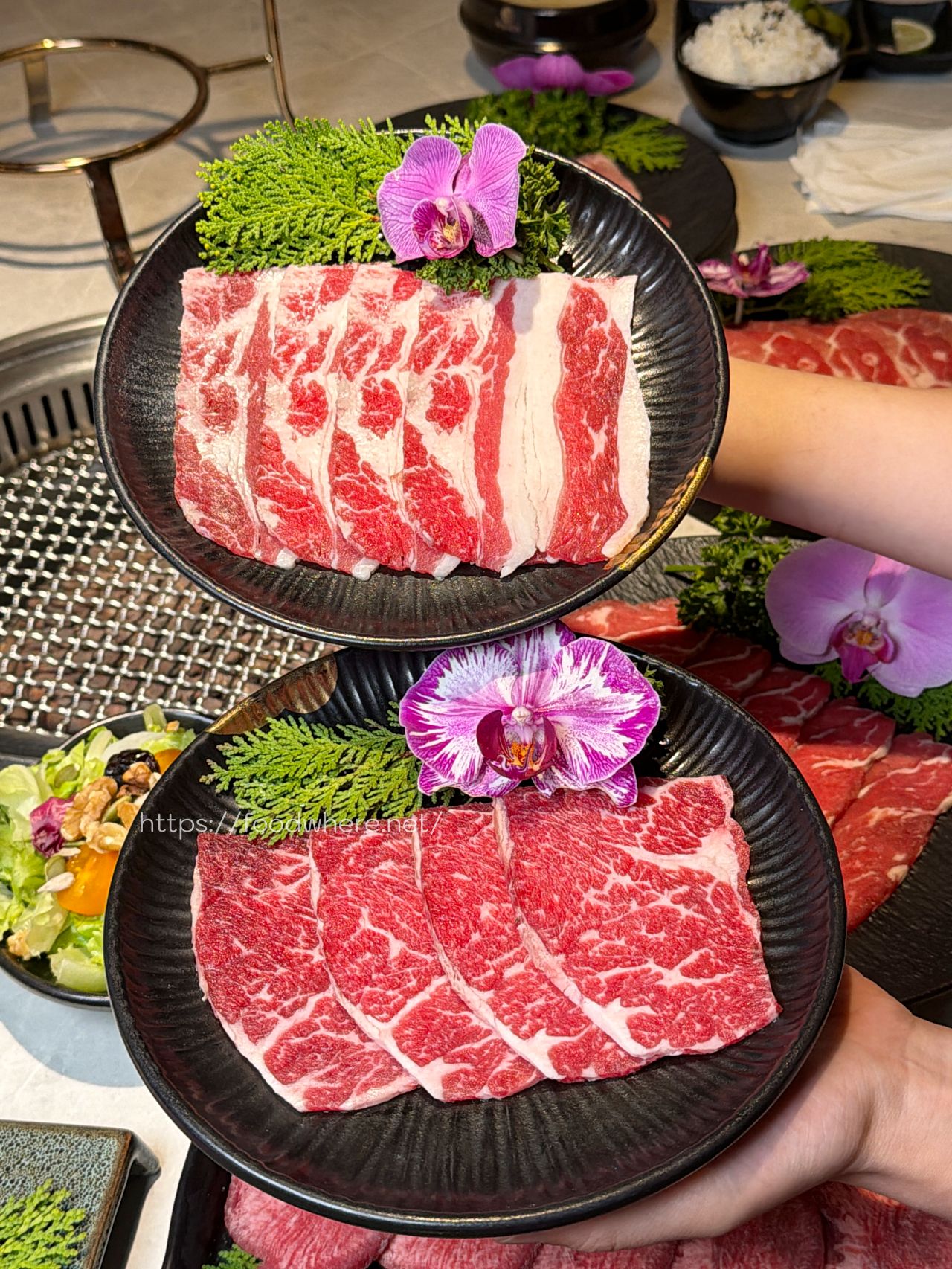 高雄旗山美食《東明川日式燒肉》不用飛日本，在旗山就能爽吃日本 BMS12 級頂級和牛！ @高雄美食底對