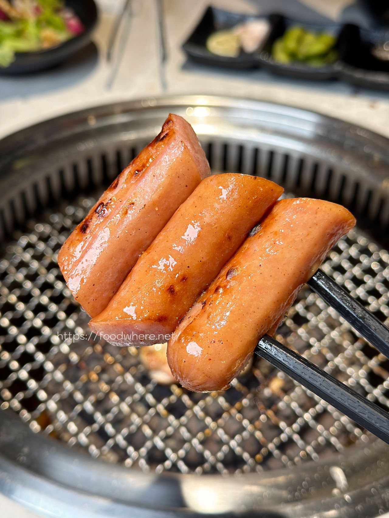 高雄旗山美食《東明川日式燒肉》不用飛日本，在旗山就能爽吃日本 BMS12 級頂級和牛！ @高雄美食底對
