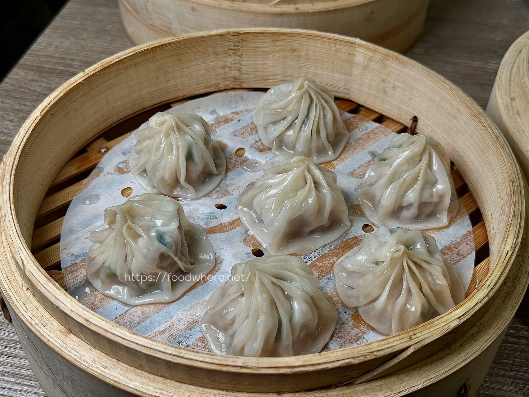 (有菜單)高雄宵夜 超爆汁罐湯包《古猗園灌湯包》開到凌晨1點的罪惡美食，夜貓子直接收藏 @高雄美食底對