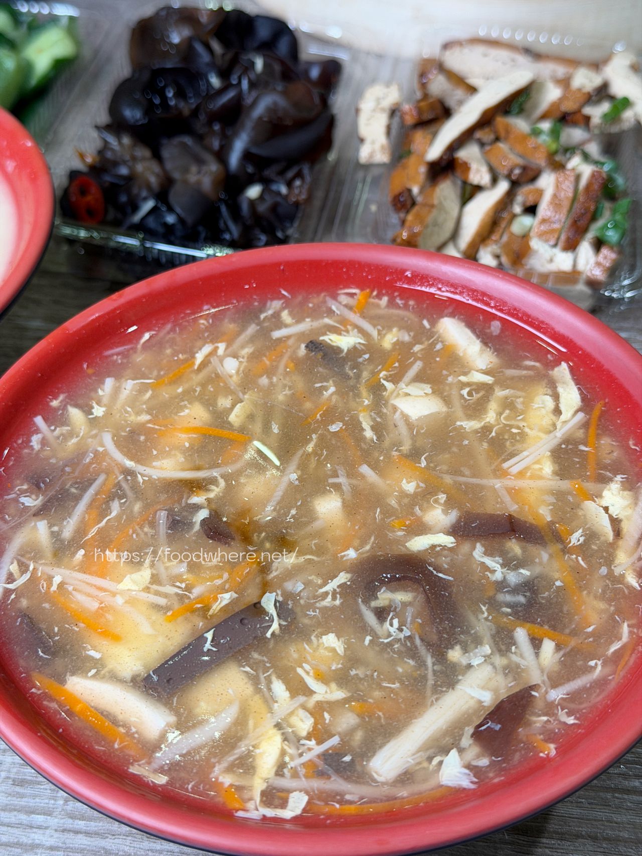 (有菜單)高雄宵夜 超爆汁罐湯包《古猗園灌湯包》開到凌晨1點的罪惡美食，夜貓子直接收藏 @高雄美食底對