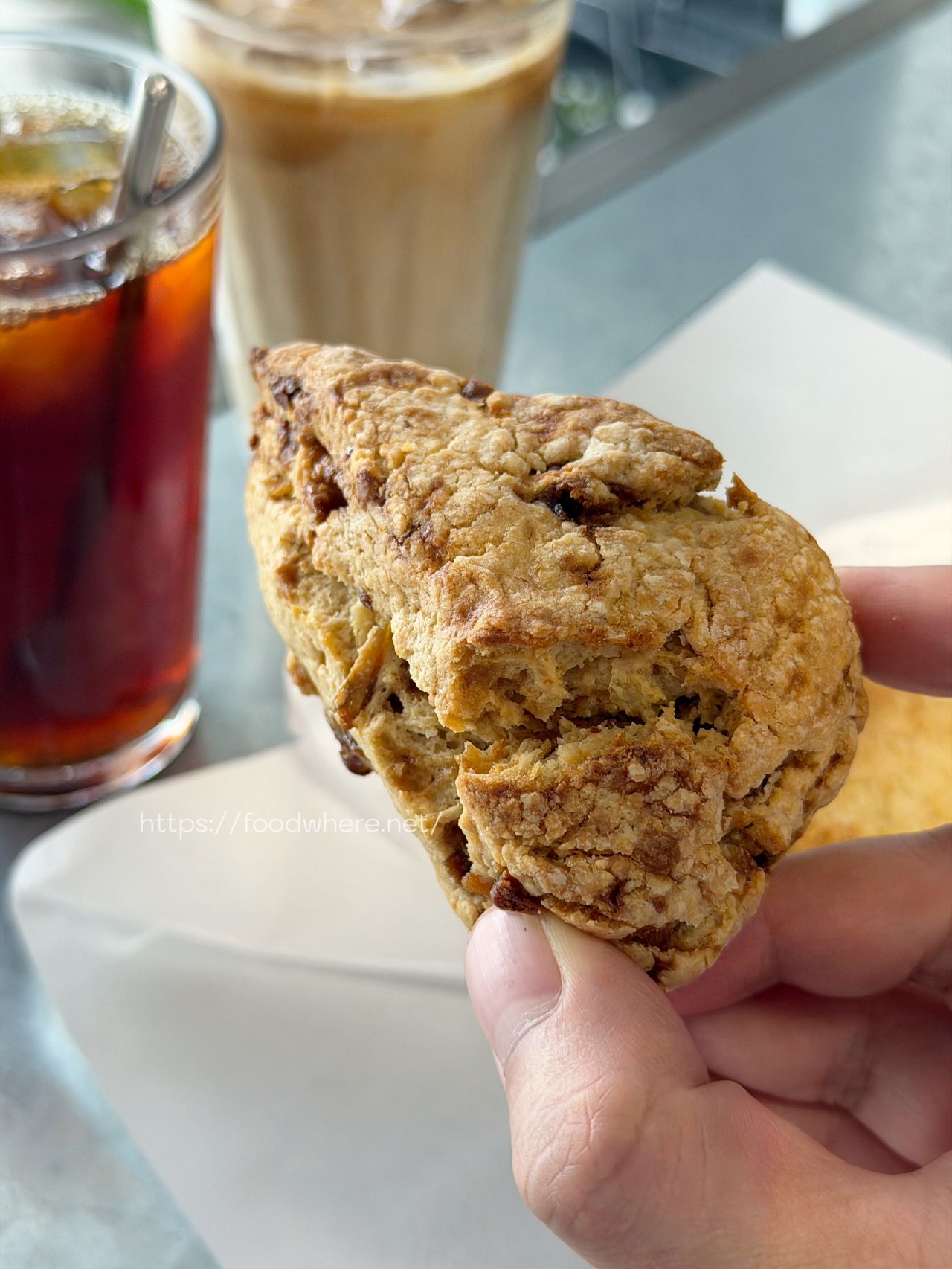 高雄鳳山美食｜《和馬咖啡 Caf&eacute; de Homer》隱身鳳山體育路的司康神店！一周營業四天 @高雄美食底對
