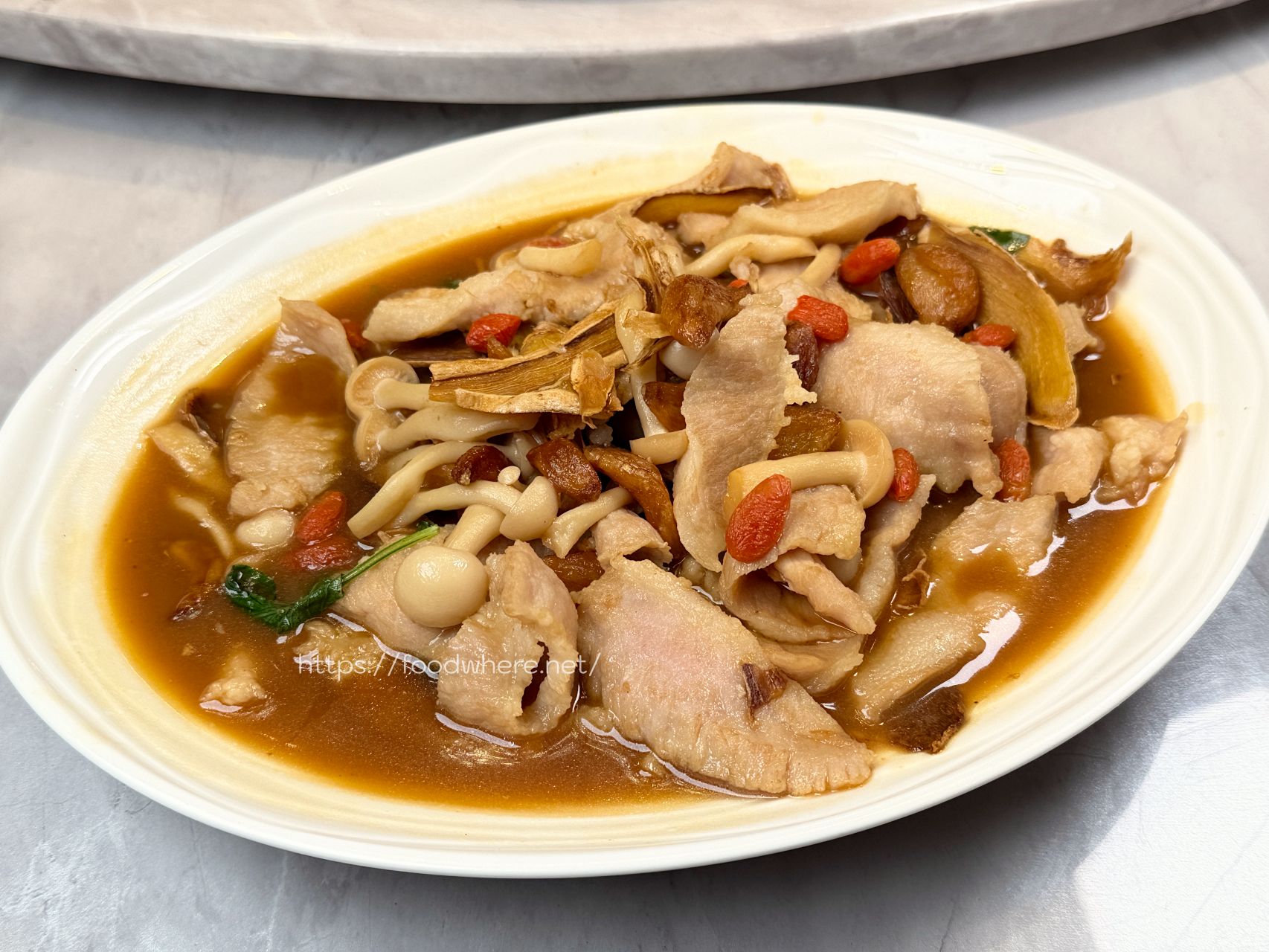 高雄鳳山美食《麟粥宮》鳳山文衡店「黃金無敵海景佛跳牆粥」真的強！母親節聚餐首選 @高雄美食底對