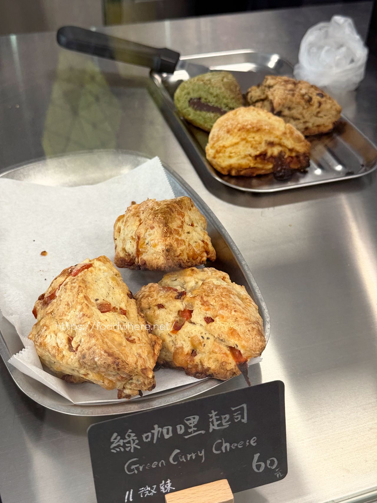 高雄鳳山美食｜《和馬咖啡 Caf&eacute; de Homer》隱身鳳山體育路的司康神店！一周營業四天 @高雄美食底對