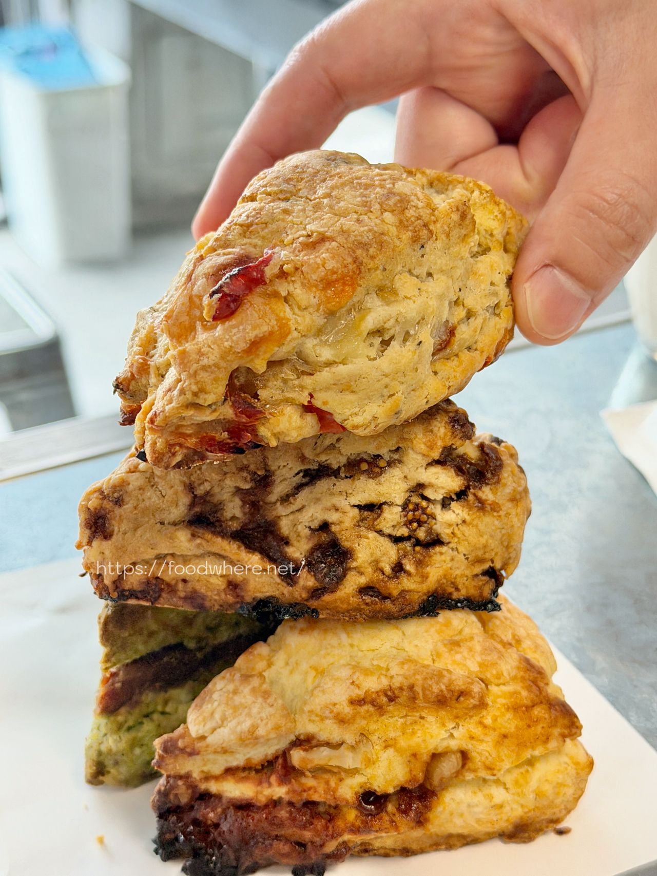 高雄鳳山美食｜《和馬咖啡 Caf&eacute; de Homer》隱身鳳山體育路的司康神店！一周營業四天 @高雄美食底對