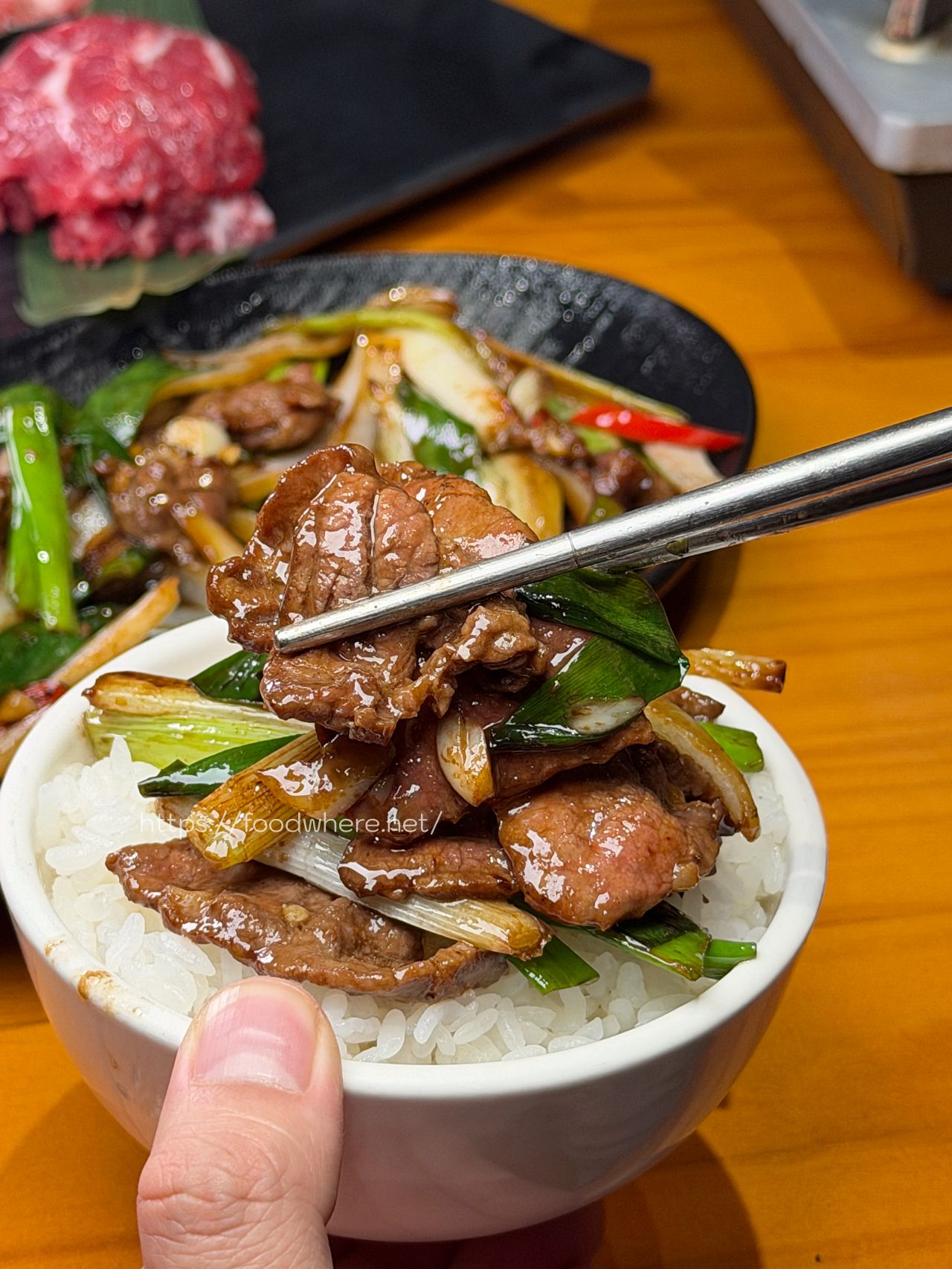 高雄三民區美食《牛博肆溫體牛火鍋》現切頂級溫體牛與夢幻雜炊收尾，高雄北平二街火鍋美食 @高雄美食底對