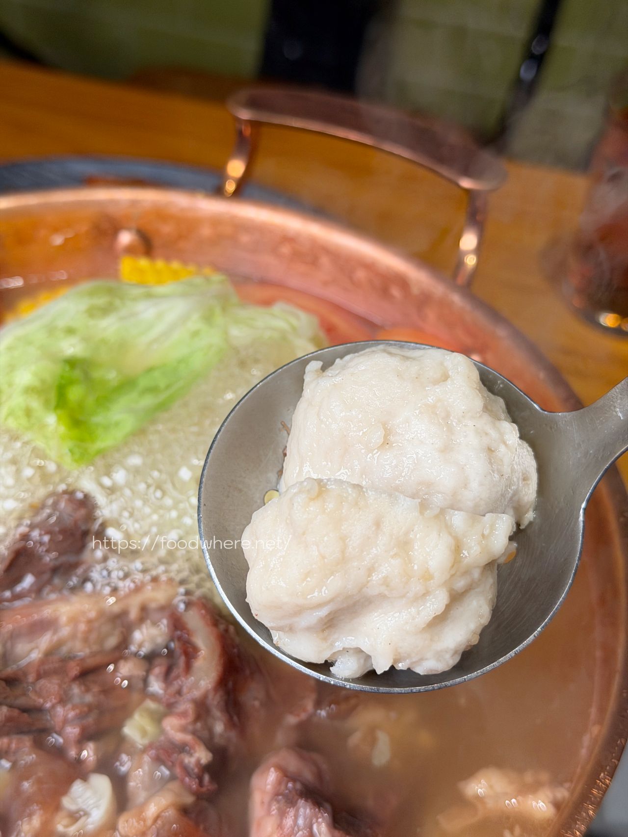 高雄三民區美食《牛博肆溫體牛火鍋》現切頂級溫體牛與夢幻雜炊收尾，高雄北平二街火鍋美食 @高雄美食底對