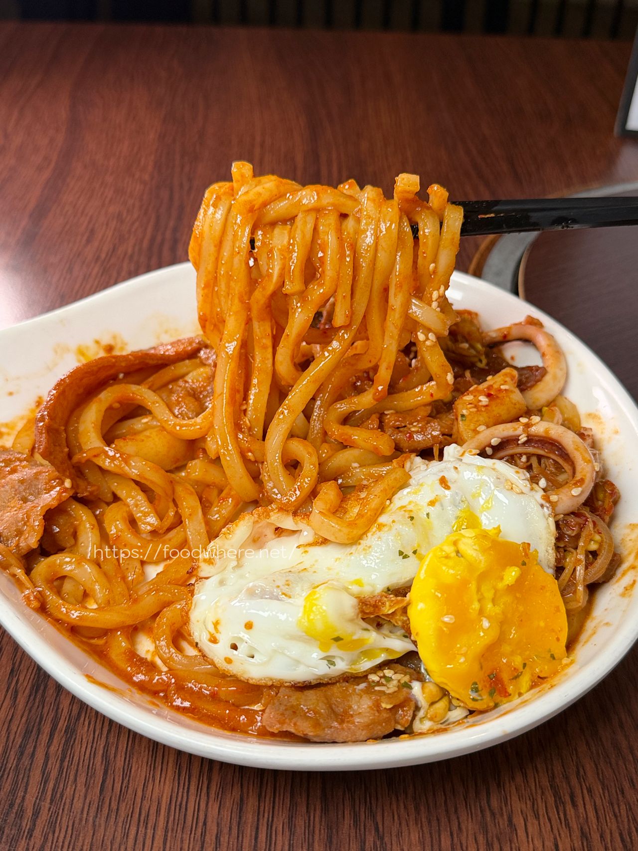 (有菜單)高雄岡山美食《韓館仁川 岡山店》牽絲起司春川炒雞與邪惡洋釀炸雞,高雄不敗的激推韓料 @高雄美食底對 (有菜單)高雄岡山美食《韓館仁川 岡山店》牽絲起司春川炒雞與邪惡洋釀炸雞,高雄不敗的激推韓料 @高雄美食底對