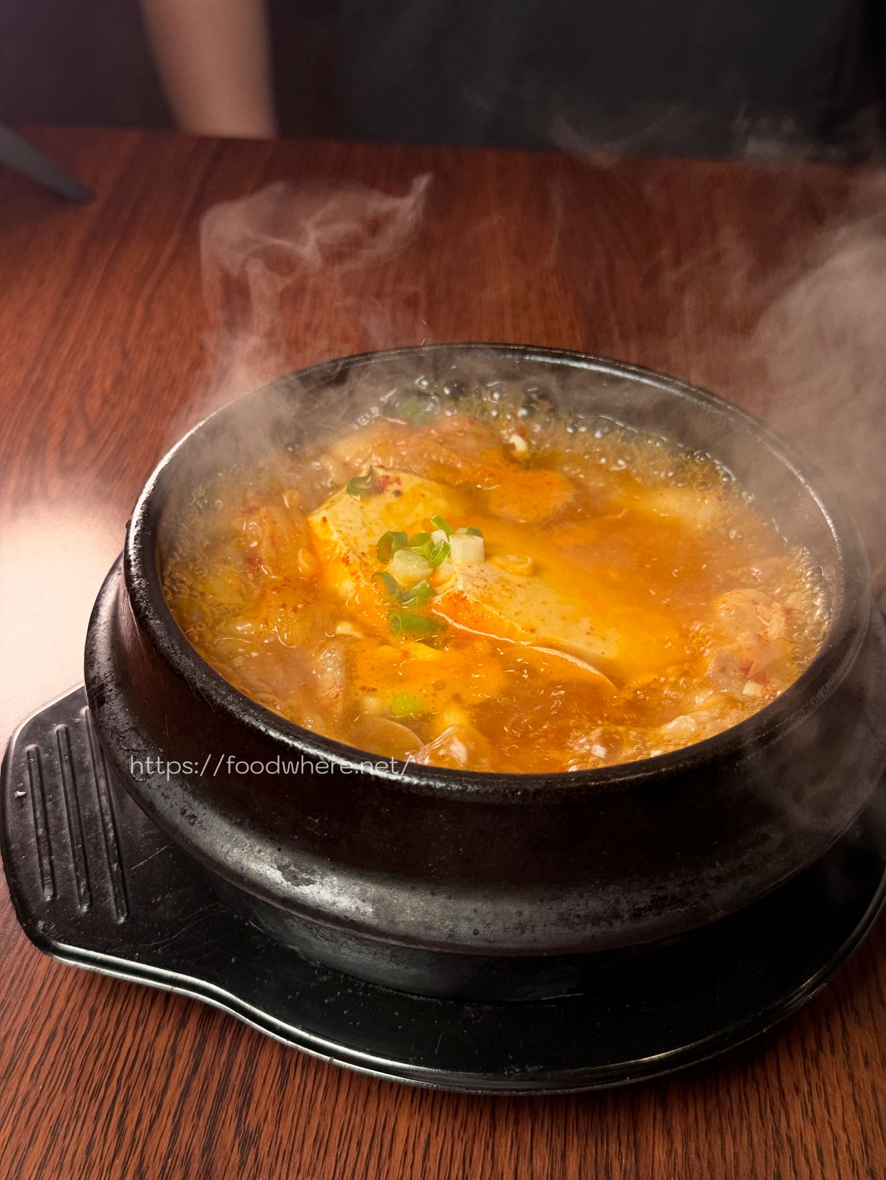 （有菜單）高雄岡山美食《韓館仁川 岡山店》牽絲起司春川炒雞與邪惡洋釀炸雞，高雄不敗的激推韓料 @高雄美食底對