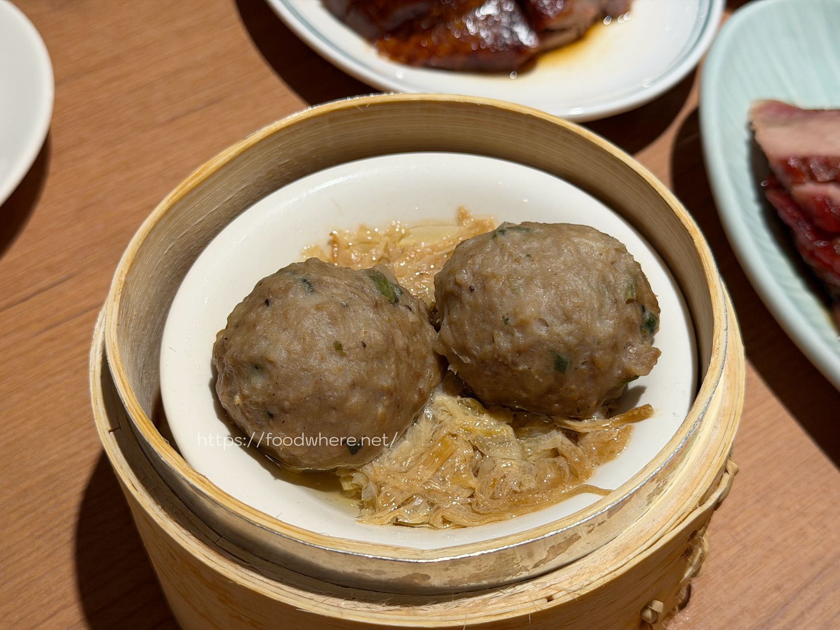 （最新菜單）高雄左營美食《悅香樓》巨蛋商圈全新港點推車茶樓！匾額、復古風，重溫最迷人的冒煙儀式感 @高雄美食底對
