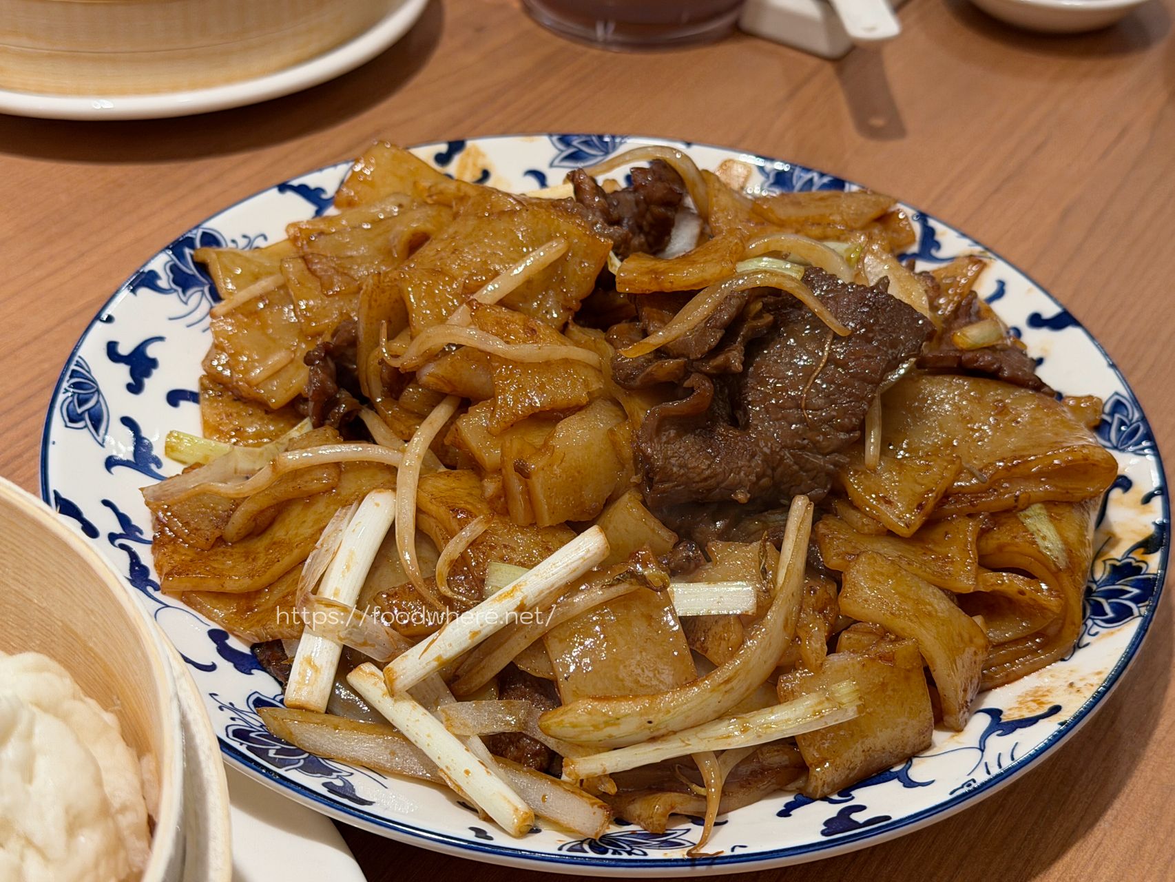 （最新菜單）高雄左營美食《悅香樓》巨蛋商圈全新港點推車茶樓！匾額、復古風，重溫最迷人的冒煙儀式感 @高雄美食底對