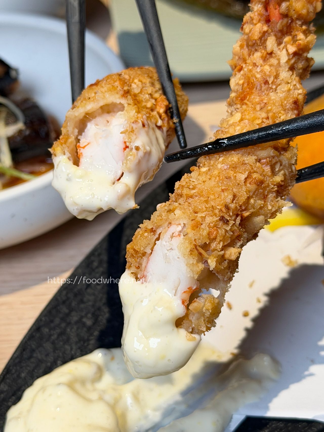 高雄前鎮美食《鉑釧 酒食販売》三多新光旁巷弄日料！全品項 1～2 人份精緻小量，高雄小酌日料 @高雄美食底對