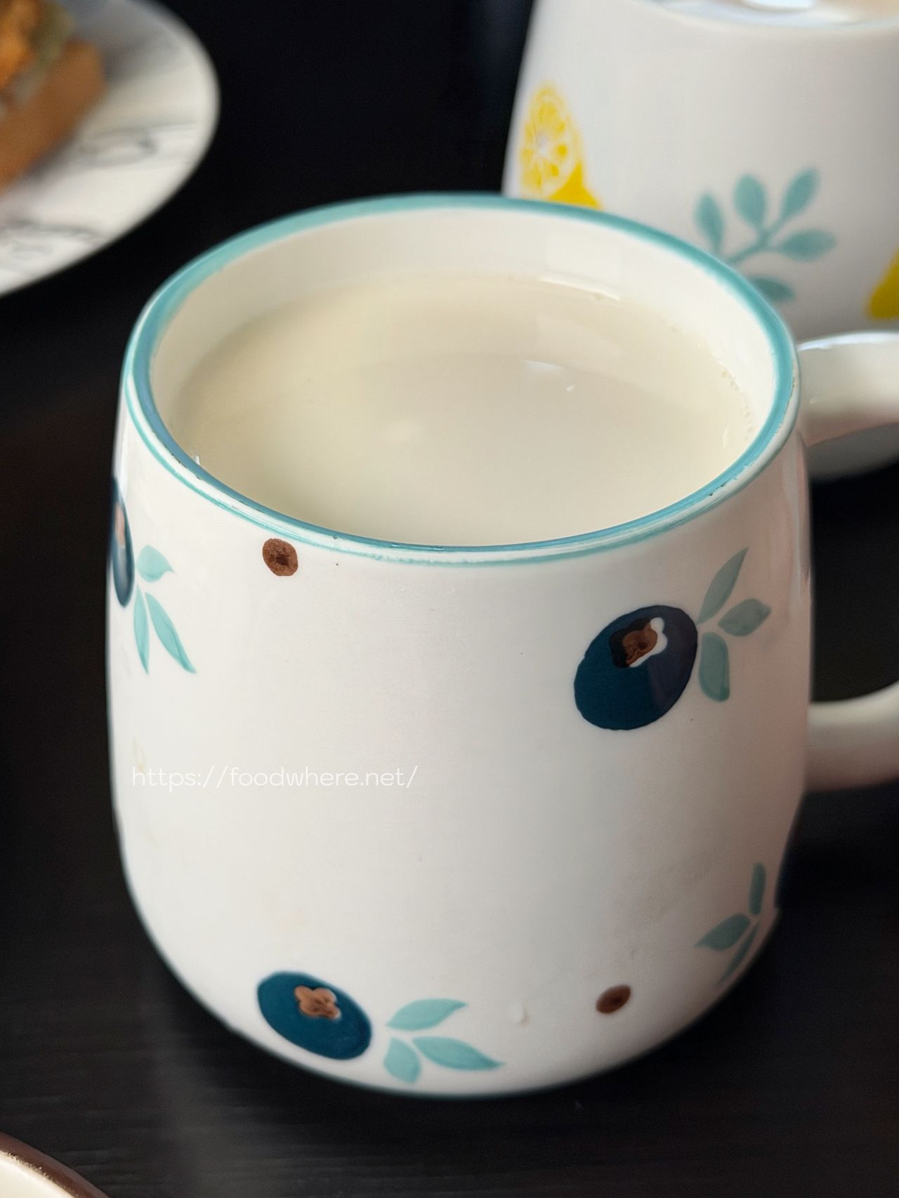 (最新菜單)高雄三民美食《金呷不一樣早午餐》義華路超狂人氣早午餐！日料職人精神移植，必點爆汁杏鮑菇蛋餅與超厚蛋漢堡排 @高雄美食底對