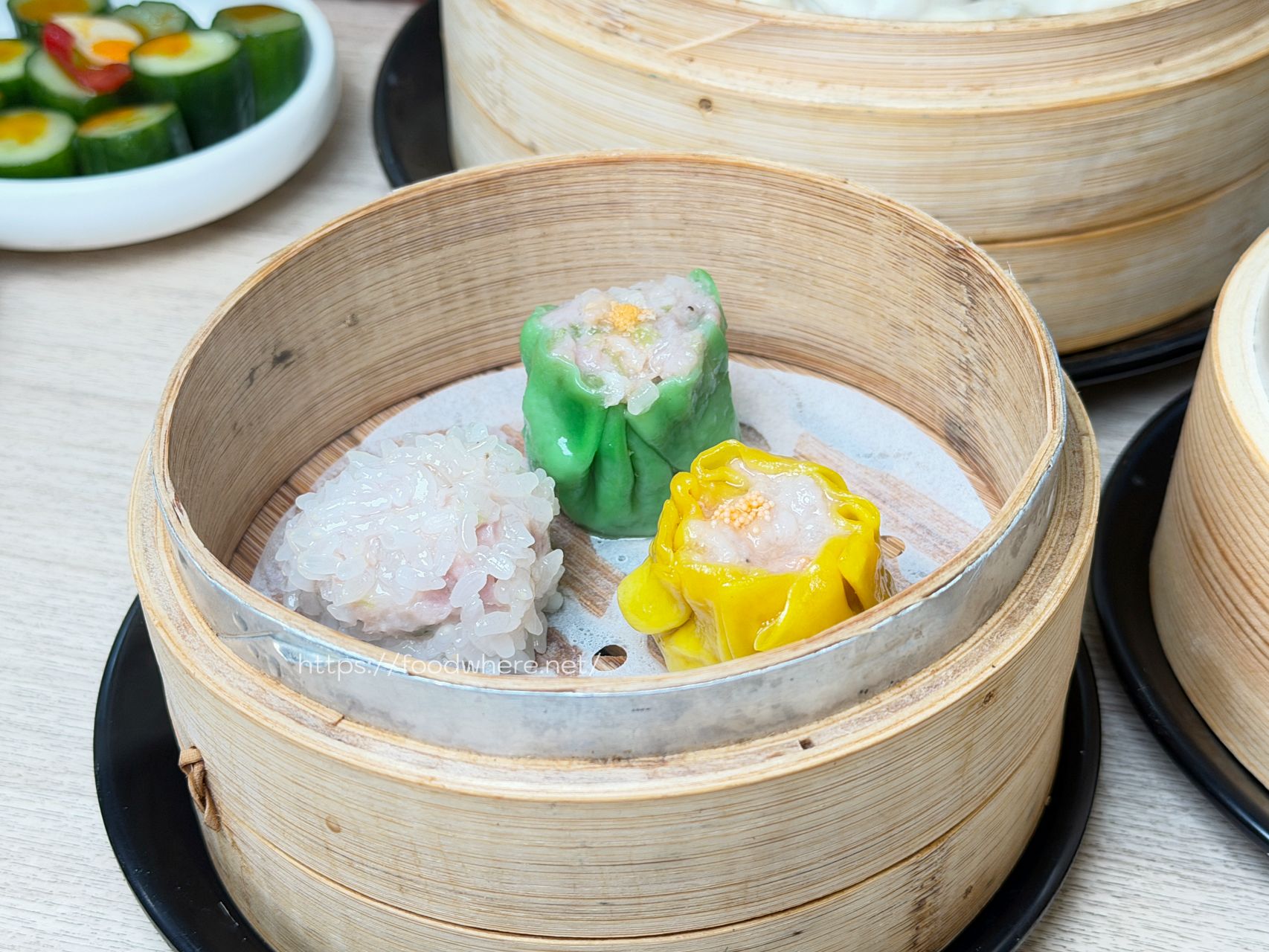 （有菜單）高雄鳳山美食《日嚐食堂》鼎泰豐師傅出來開店！平民版星級美味，必點爆汁小籠包與黃金比例紅油抄手 @高雄美食底對