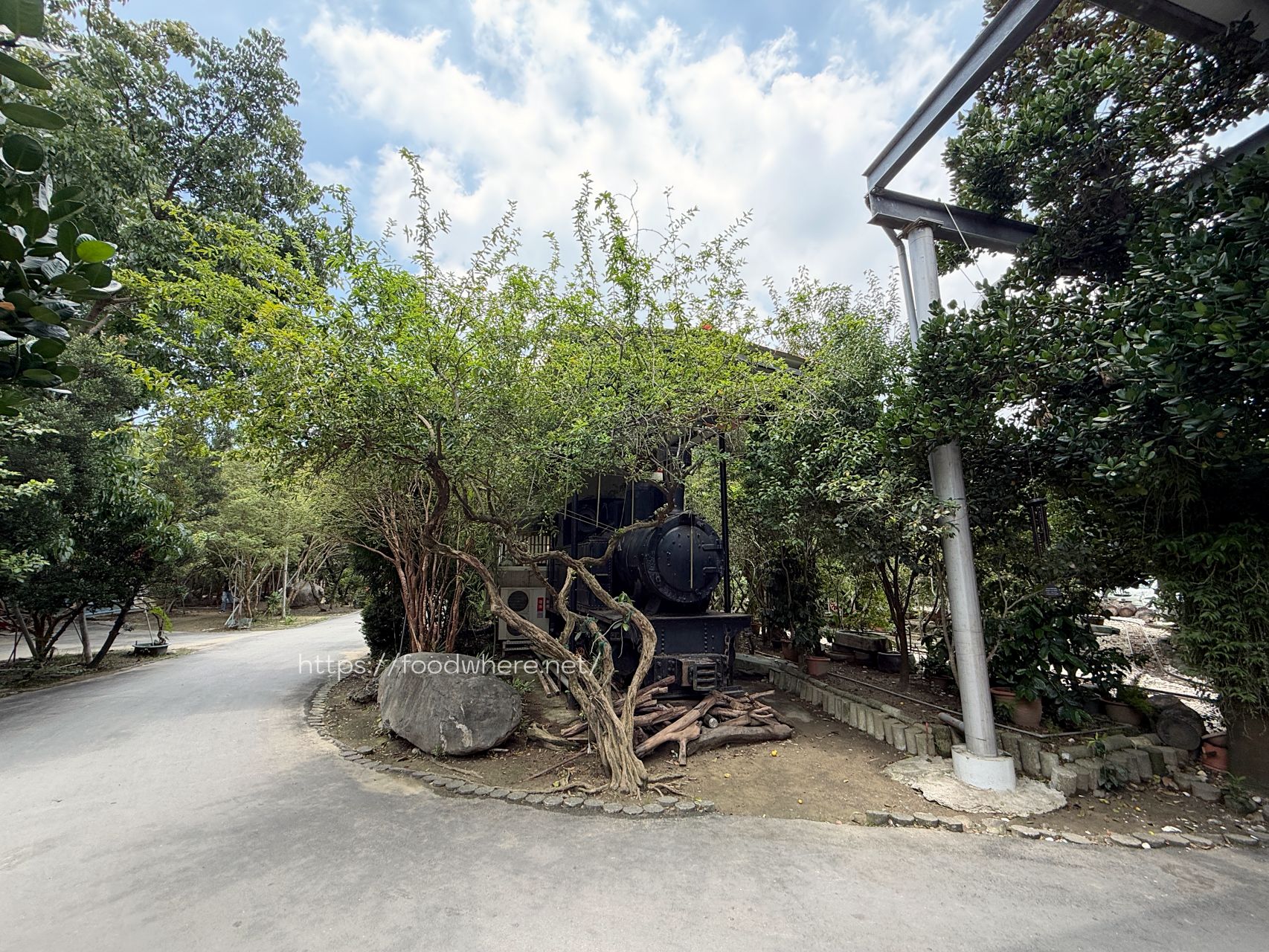 （2026最新菜單）高雄大社美食《綠野山莊》40年在地超狂土雞城！爆汁豆乳雞與澎湃海鮮，不分平假日人潮全滿的隱藏版聚餐聖地 @高雄美食底對