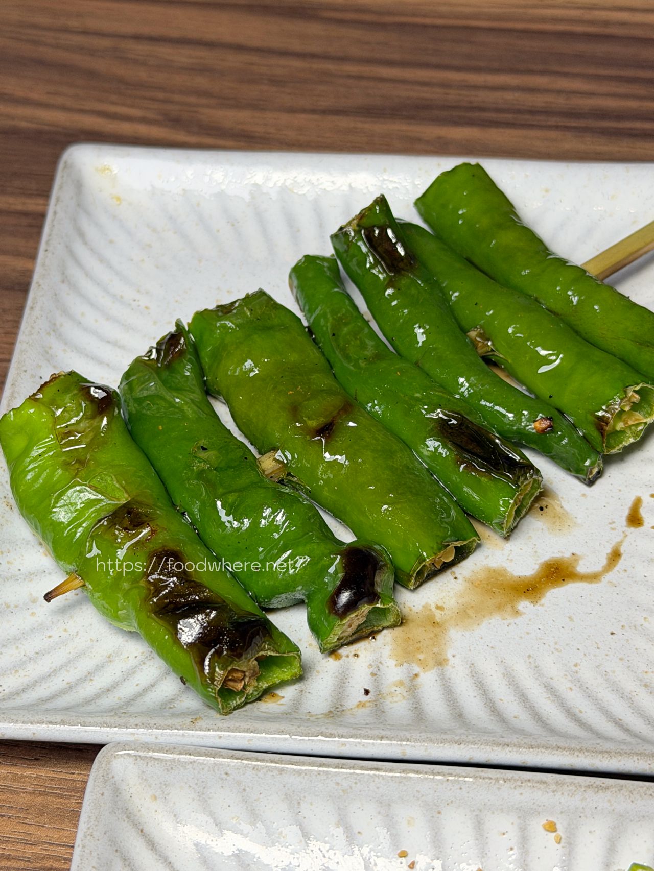 (有放菜單)高雄新興美食《食之八酒居酒屋》七賢路上超人氣口袋名單!平價爆汁雞肉串多達8種口味,必點香濃黑松露奶油烏龍麵 @高雄美食底對 (有放菜單)高雄新興美食《食之八酒居酒屋》七賢路上超人氣口袋名單!平價爆汁雞肉串多達8種口味,必點香濃黑松露奶油烏龍麵 @高雄美食底對