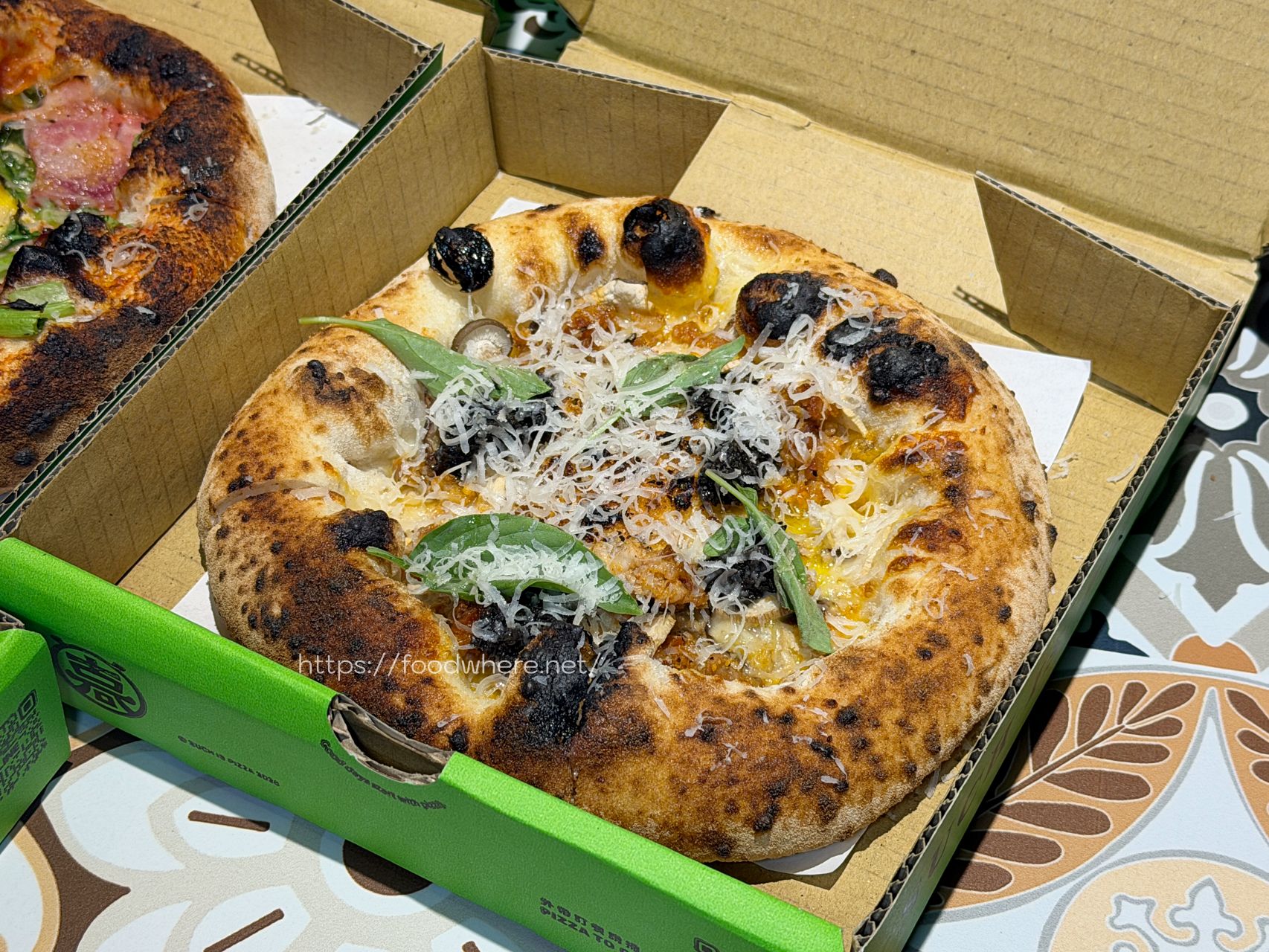 高雄三民美食《SUCH IS PIZZA 薩奇義式披薩》開幕即爆紅!日義風格預訂制披薩,必搶限量布拉塔生火腿與香濃半熟蛋松露野菇 @高雄美食底對 高雄三民美食《SUCH IS PIZZA 薩奇義式披薩》開幕即爆紅!日義風格預訂制披薩,必搶限量布拉塔生火腿與香濃半熟蛋松露野菇 @高雄美食底對