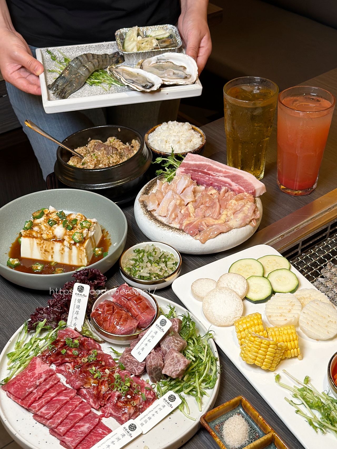 （有放菜單）新興區燒肉《日日燒肉》套餐份量浮誇又有誠意，吃完真的會想二訪！ @高雄美食底對