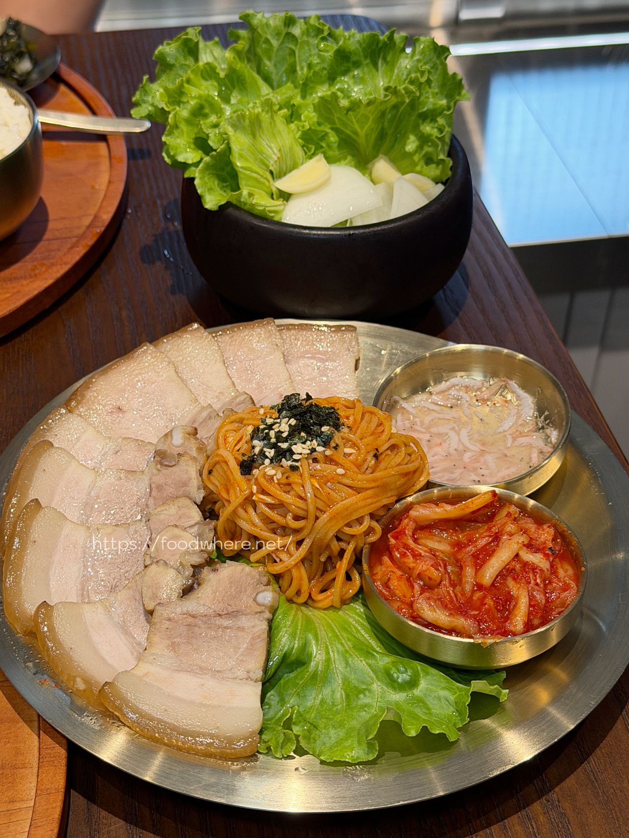 （有菜單）新興區韓式湯鍋《In the SEOUL》高雄店菜單 高雄近期很夯的韓式料理！ @高雄美食底對